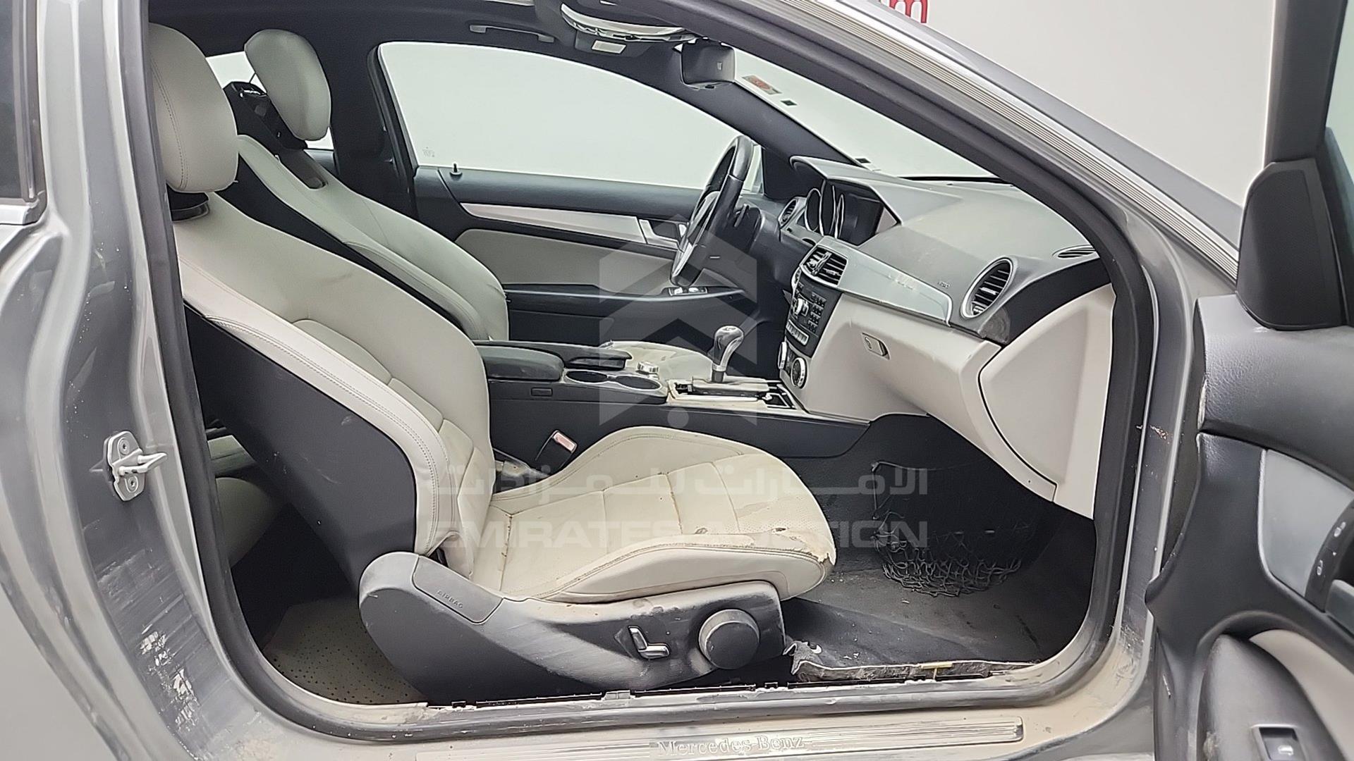 2013 MERCEDES C 250 VIN: WDDGJ4HB9DG054358