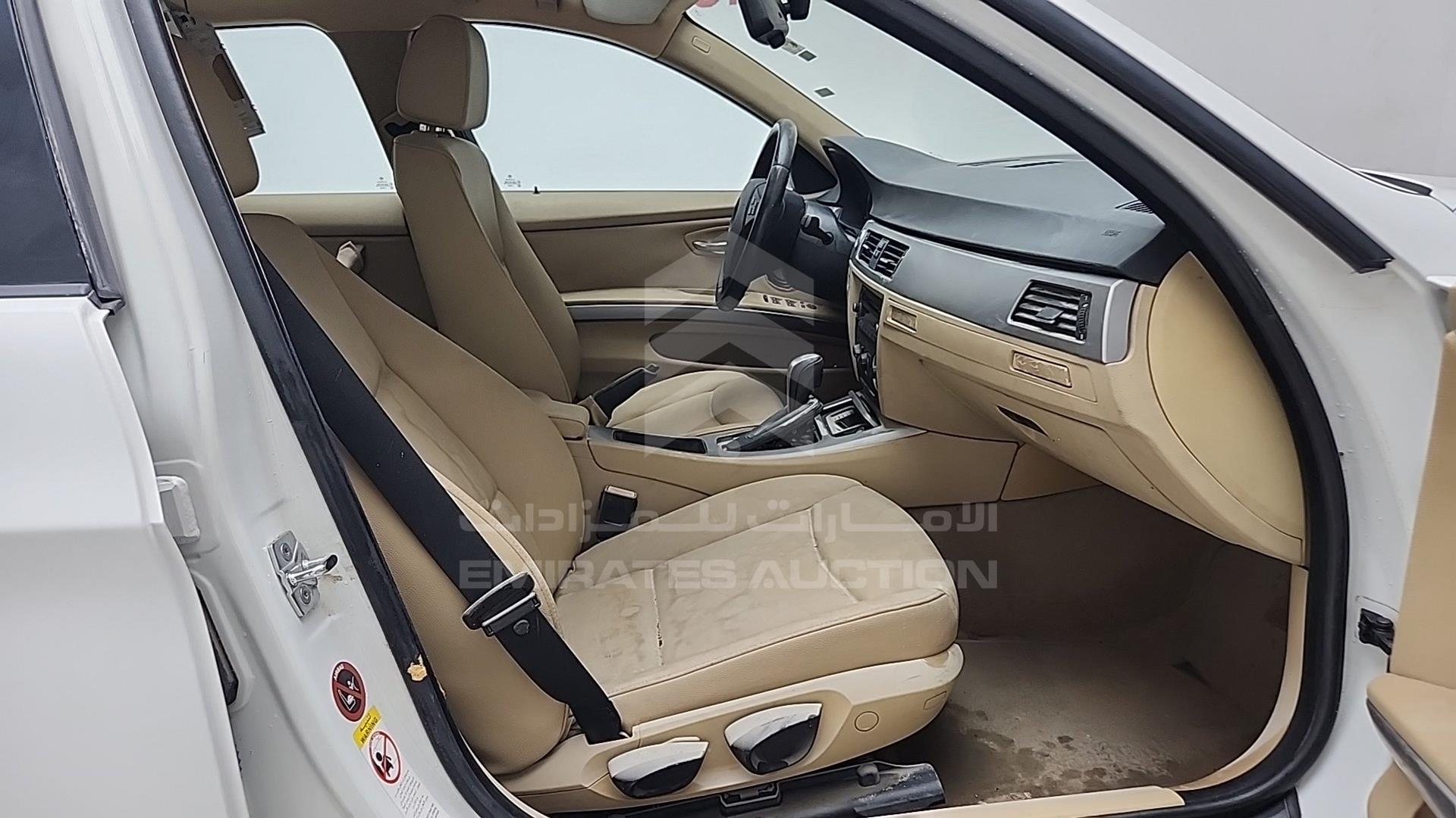 2008 BMW 320I VIN: WBAVG71078A402335