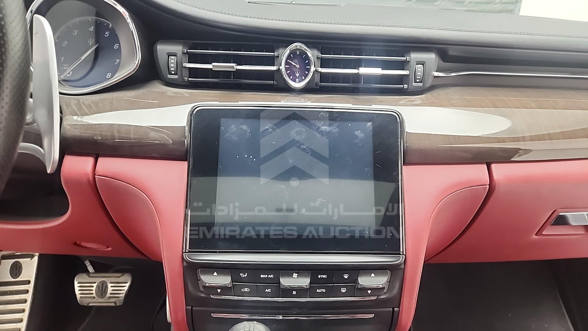 2017 MASERATI QUATTROPORTE VIN: ZAMRP56F8H1232360