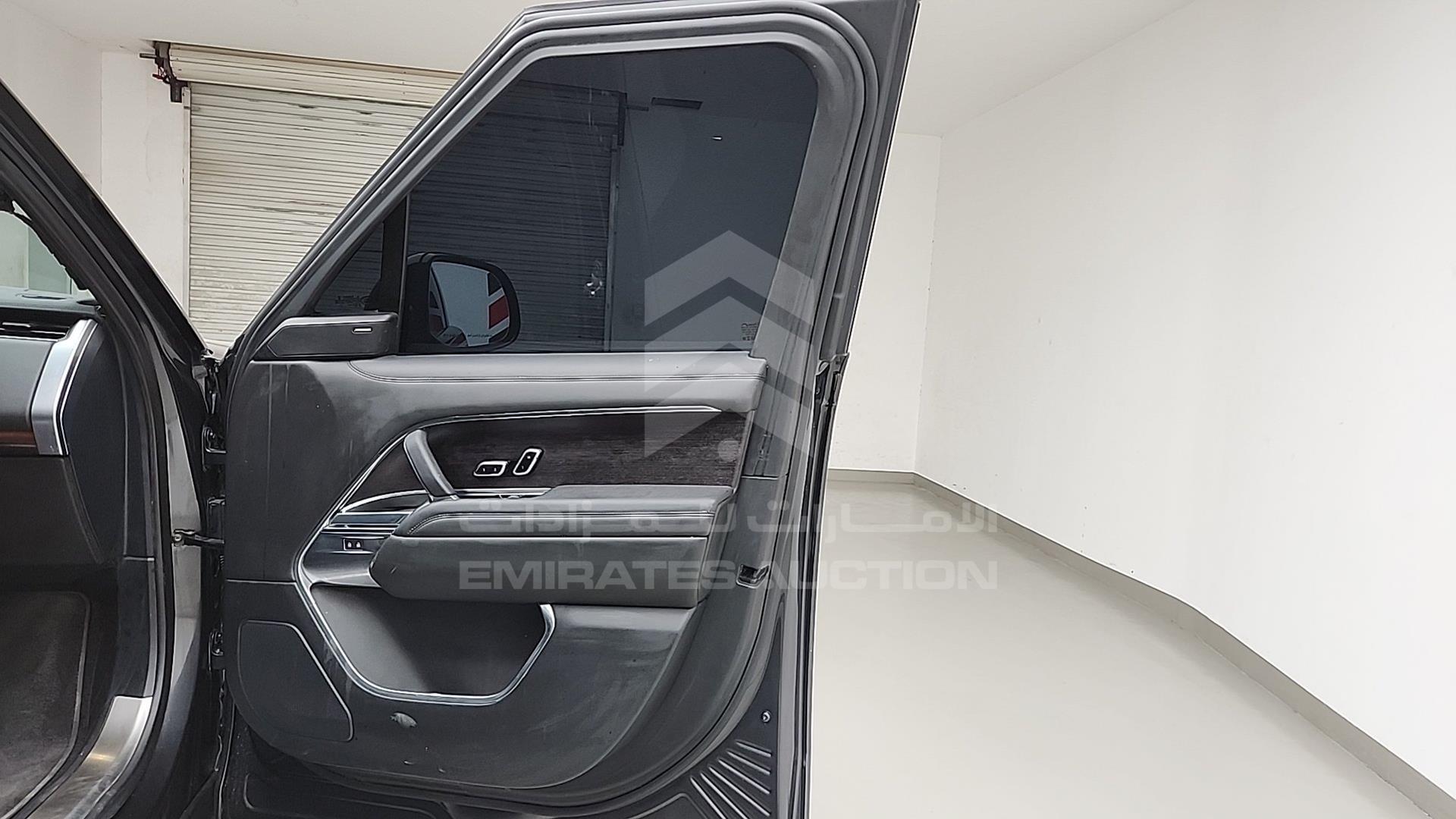 2023 RANGE ROVER VOGUE VIN: SALKP9EU0PA037565