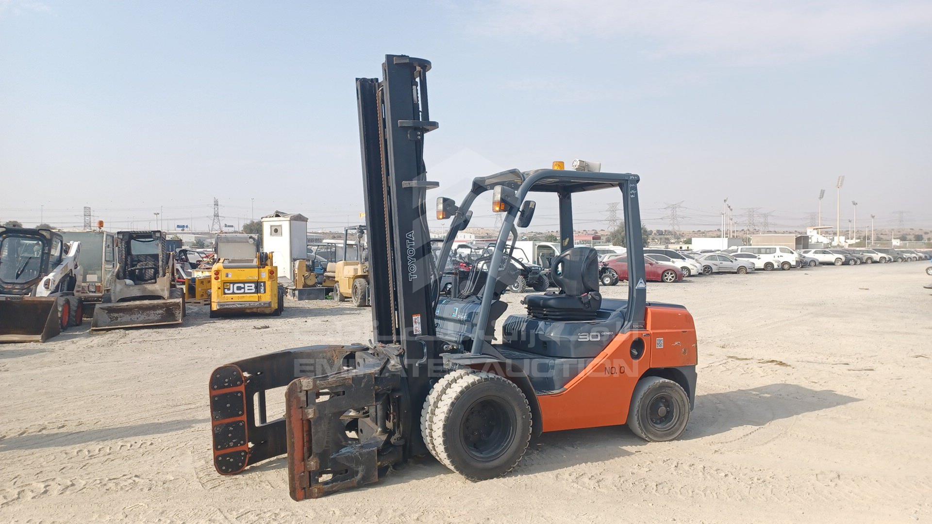 2015 TOYOTA FORKLIFT VIN: 8FGJ3530434
