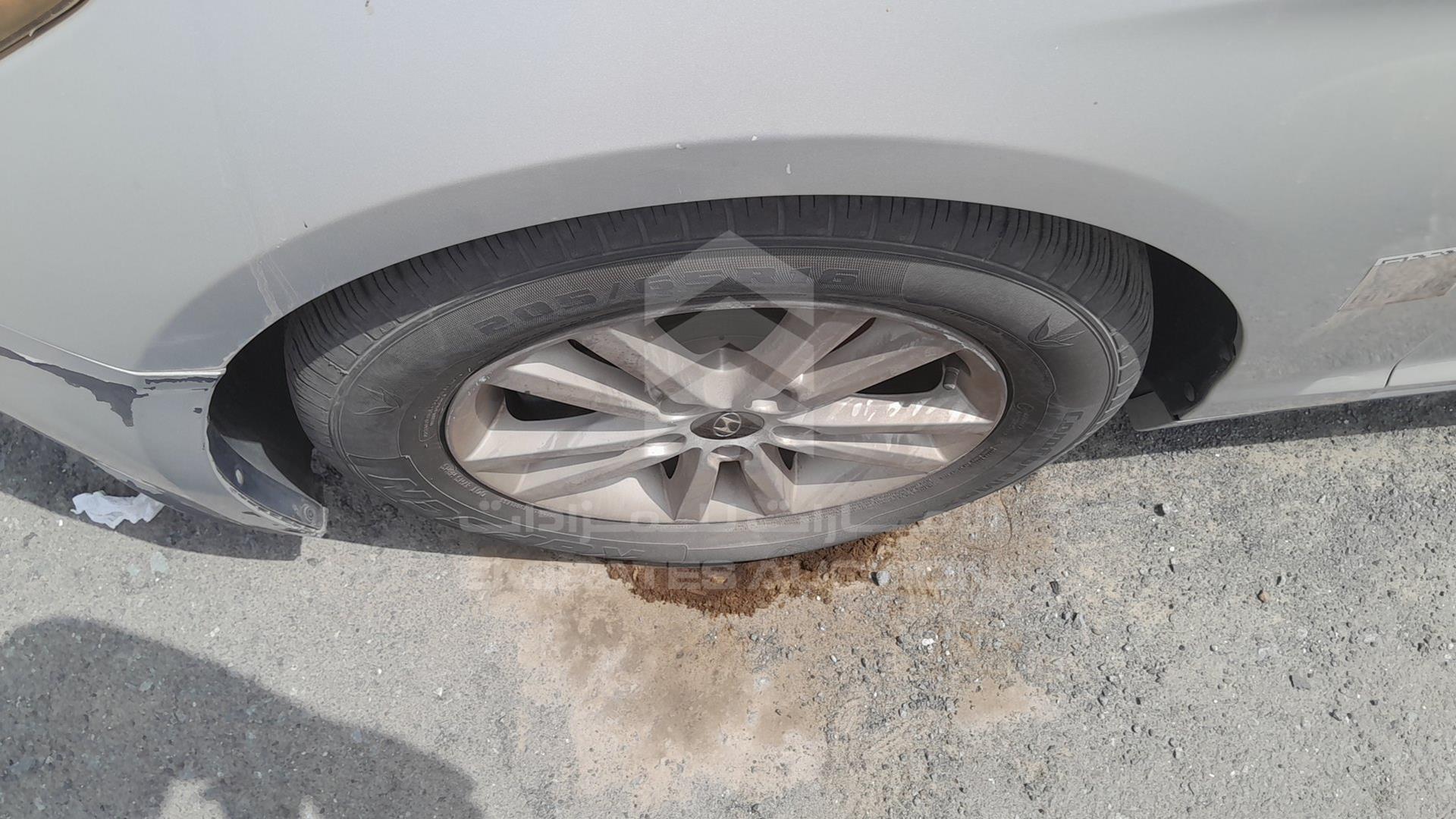 2015 HYUNDAI SONATA VIN: 5NPE24AF0FH154715