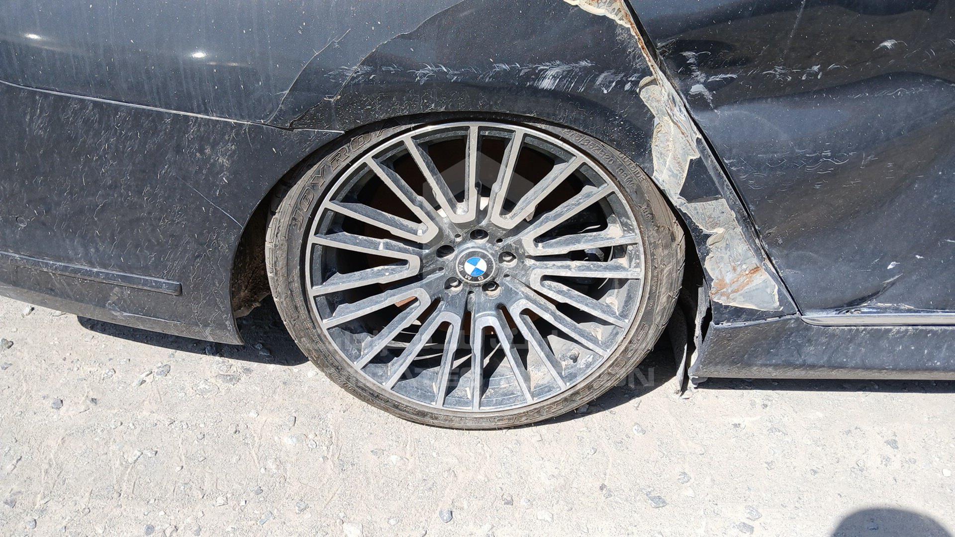 2021 BMW 760 LI VIN: WBA7U6A05MCG13112