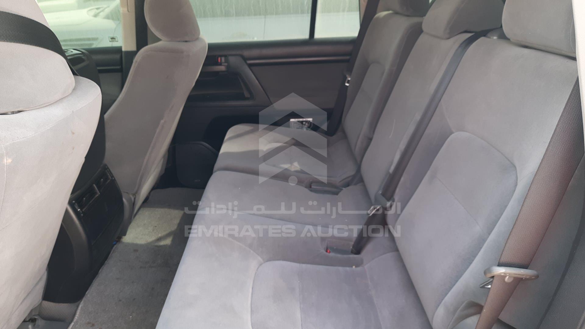 2010 TOYOTA LAND CRUISER VIN: JTMDU09J9A4028309