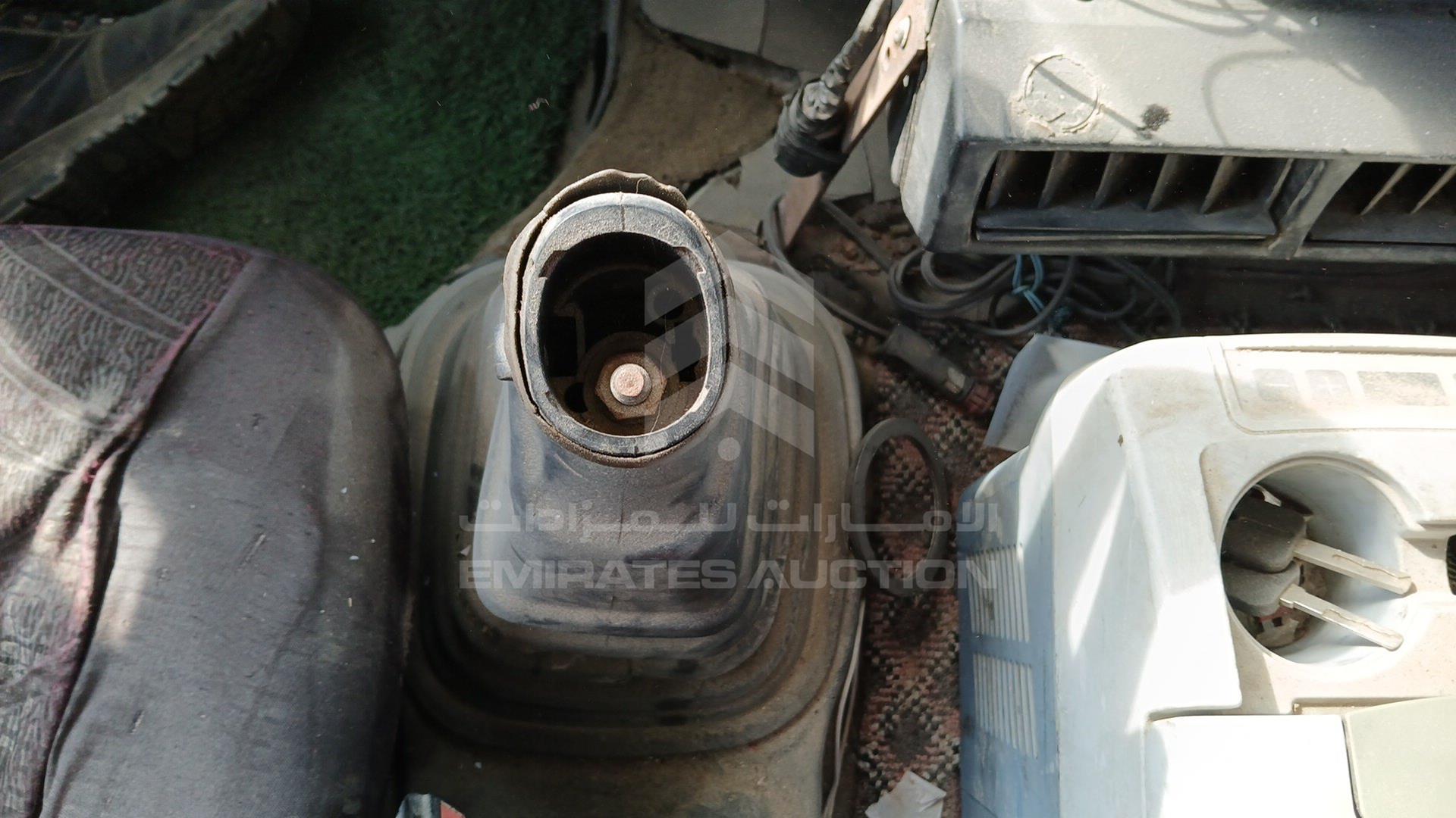 1998 VOLVO FH 12 VIN: YV2A4B3D3WA279407