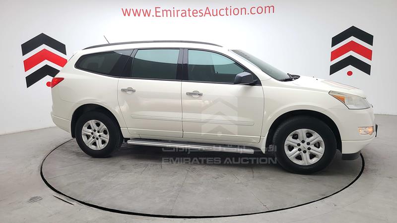 1GNKR8ED9CJ235432 Auction: EmiratesAuction Lot: 413741 1GNKR8ED9CJ235432 Chevrolet Traverse 2012 WHITE Photo 57