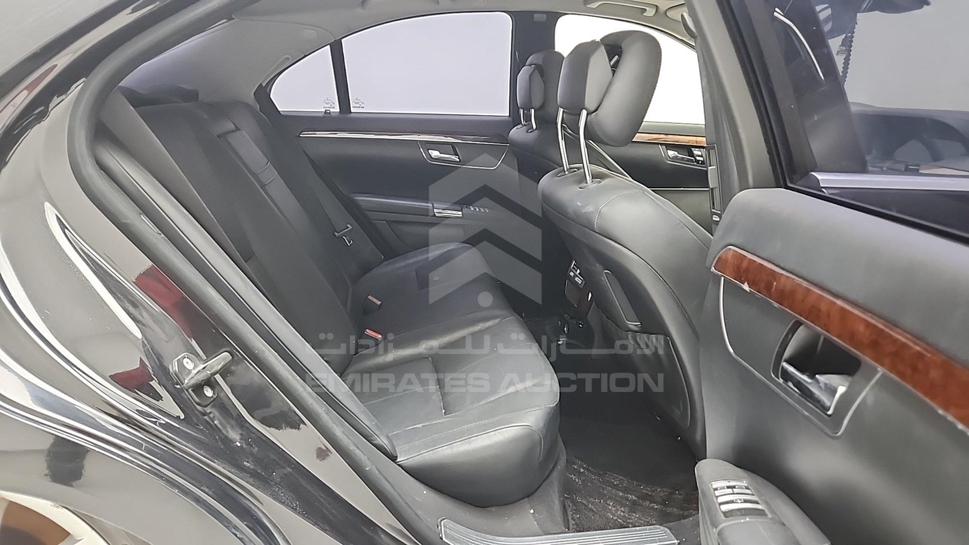 2008 MERCEDES S 550 VIN: WDD2210861A162073