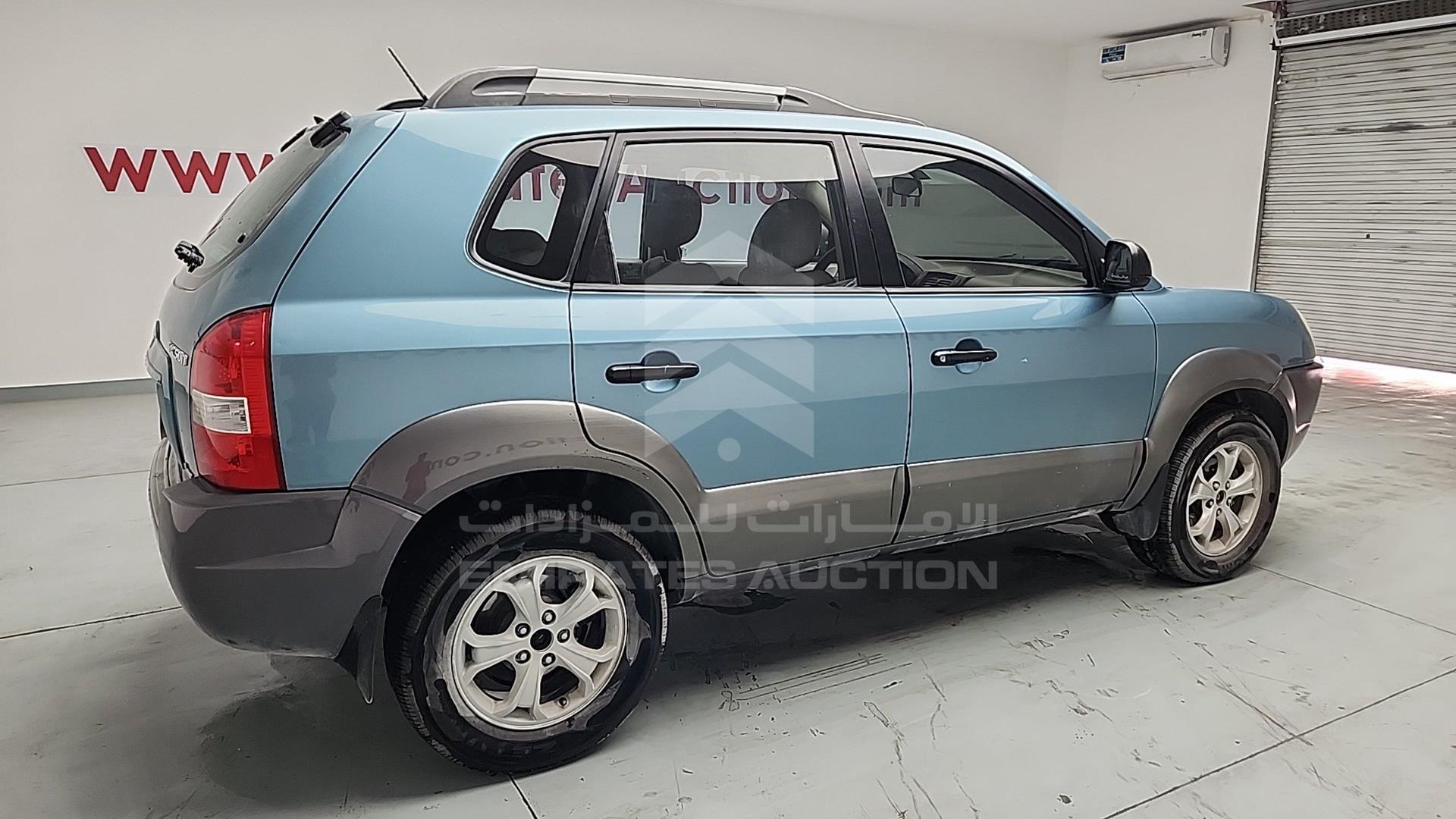 2009 HYUNDAI TUCSON VIN: KMHJM81BX9U992446