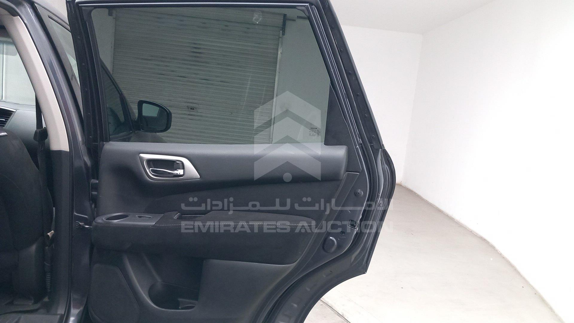 2014 NISSAN PATHFINDER VIN: 5N1AR2MM4EC685186