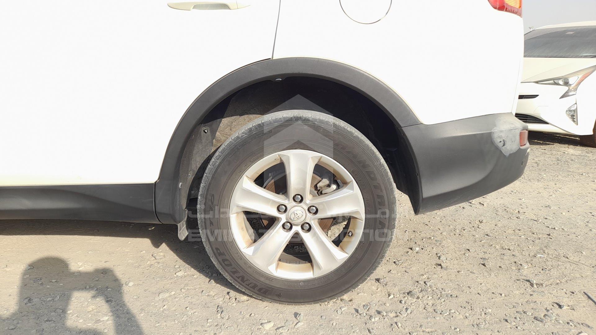 2014 TOYOTA RAV-4 VIN: JTMBF9EV4ED074909