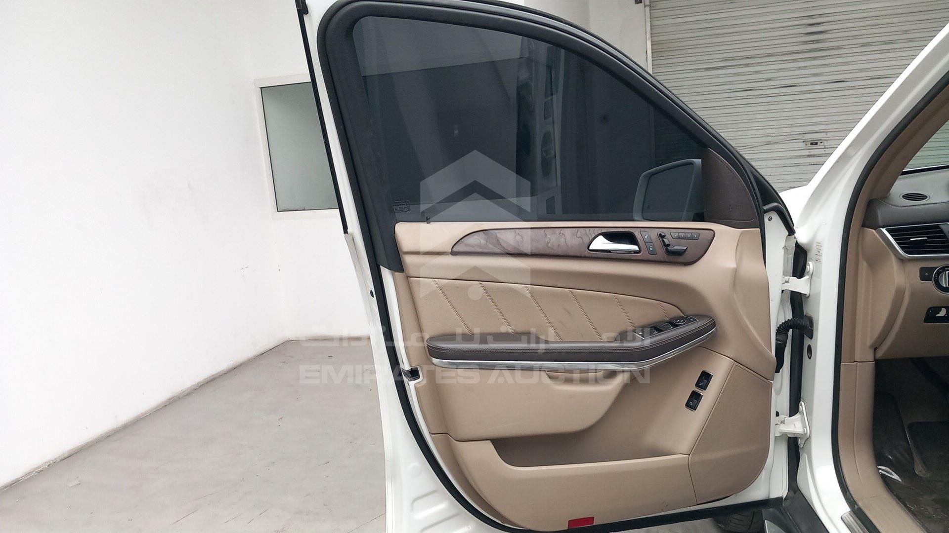 2015 MERCEDES GL 500 VIN: WDCDF7DE4FA480040