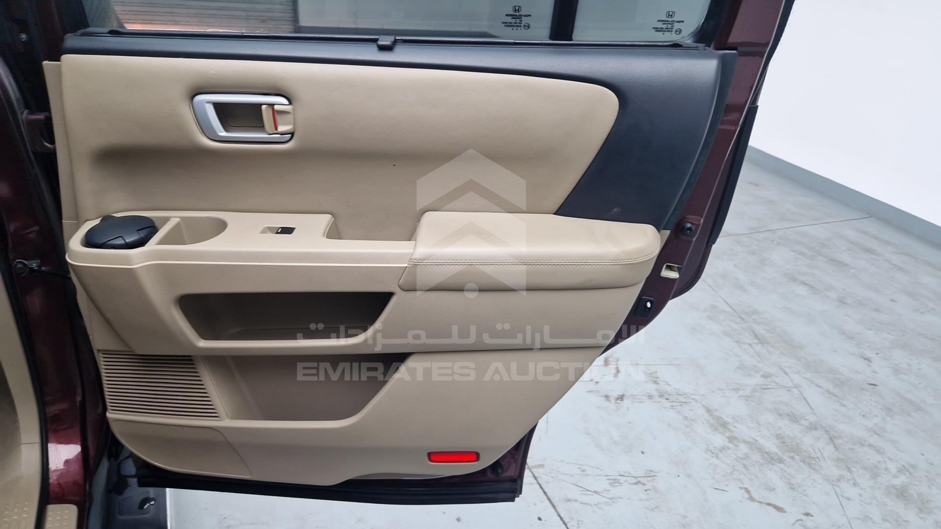 2013 HONDA PILOT VIN: 5FNYF4888DB701671