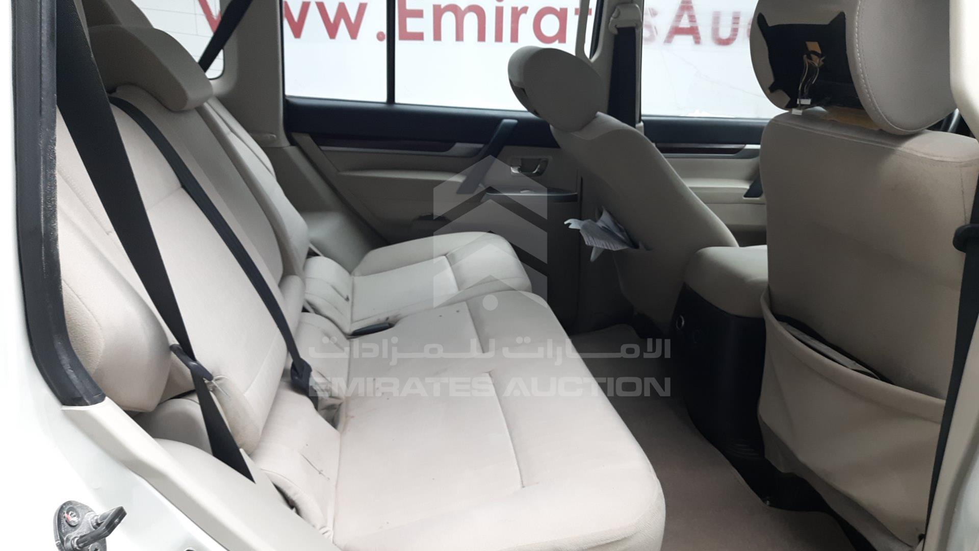 2017 MITSUBISHI PAJERO VIN: JE4MR62N3HJ705986