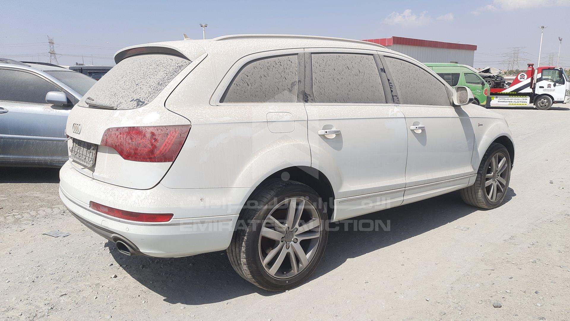 2014 AUDI Q7 VIN: WA1AGDFE1ED000920