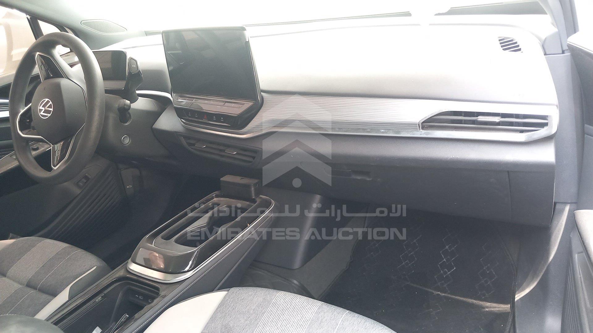2021 VOLKSWAGEN ID.4 VIN: LFVVB9E62M5028949