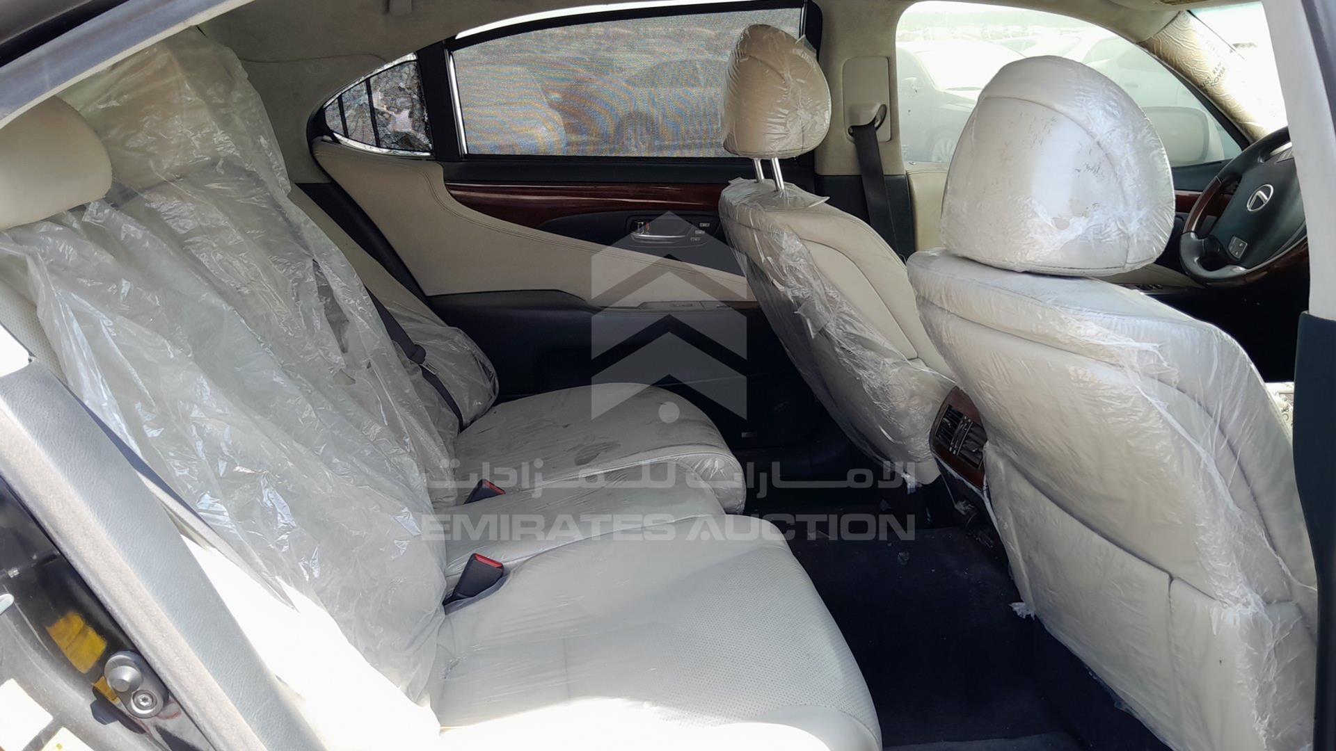 2008 LEXUS LS 460 VIN: JTHGL46FX85021248