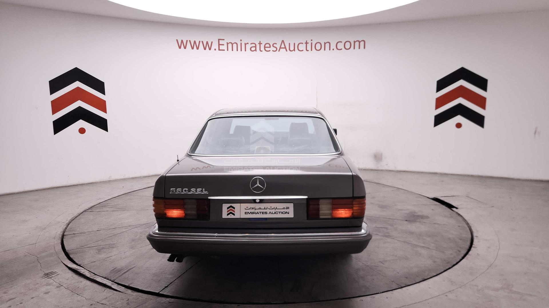 1990 MERCEDES SEL 560 VIN: WDBCA39E5LA531735