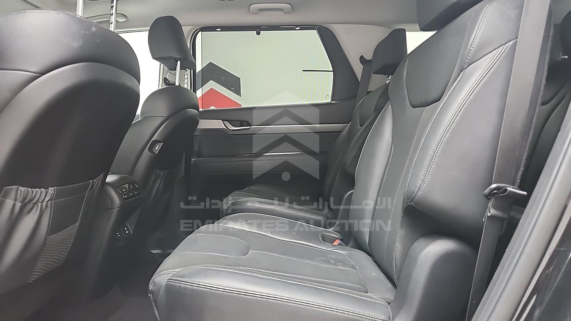 2020 HYUNDAI PALISADE VIN: KM8R4DHE4LU146932