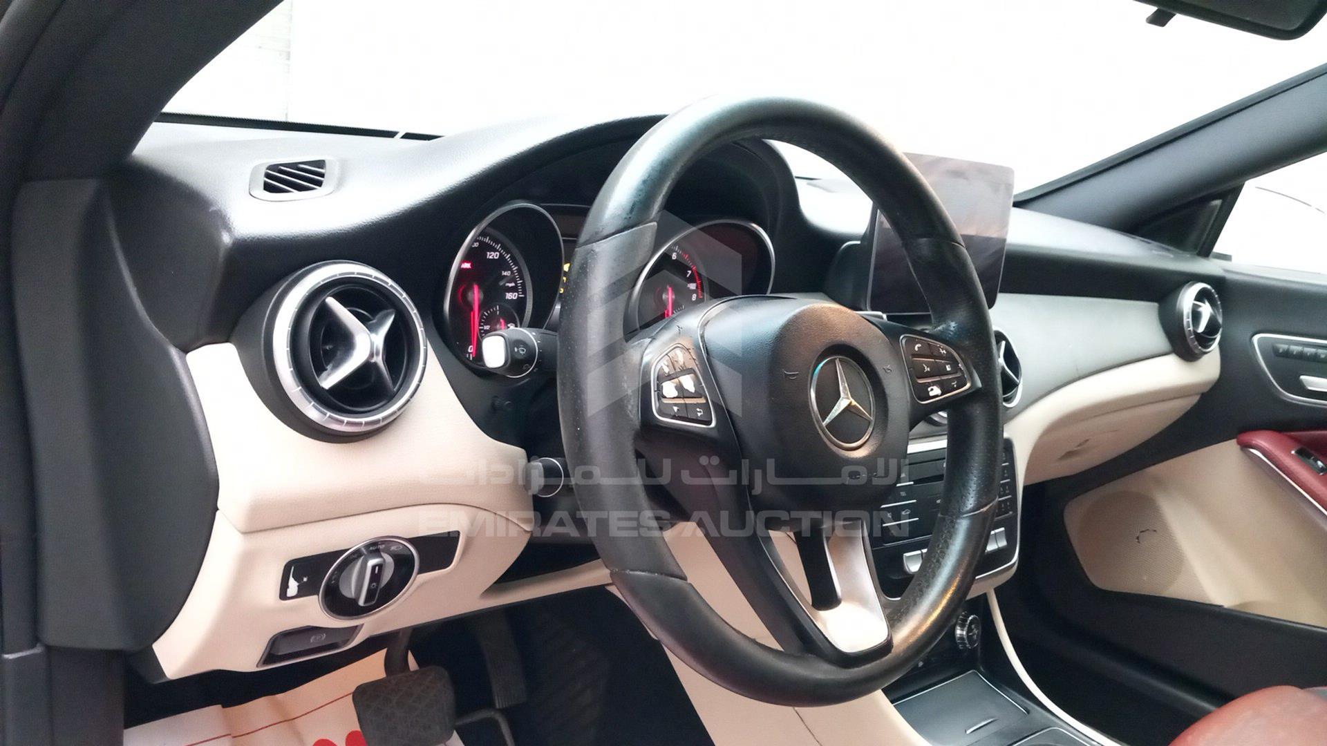 2018 MERCEDES CLA 250 VIN: WDDSJ4EB8JN614912