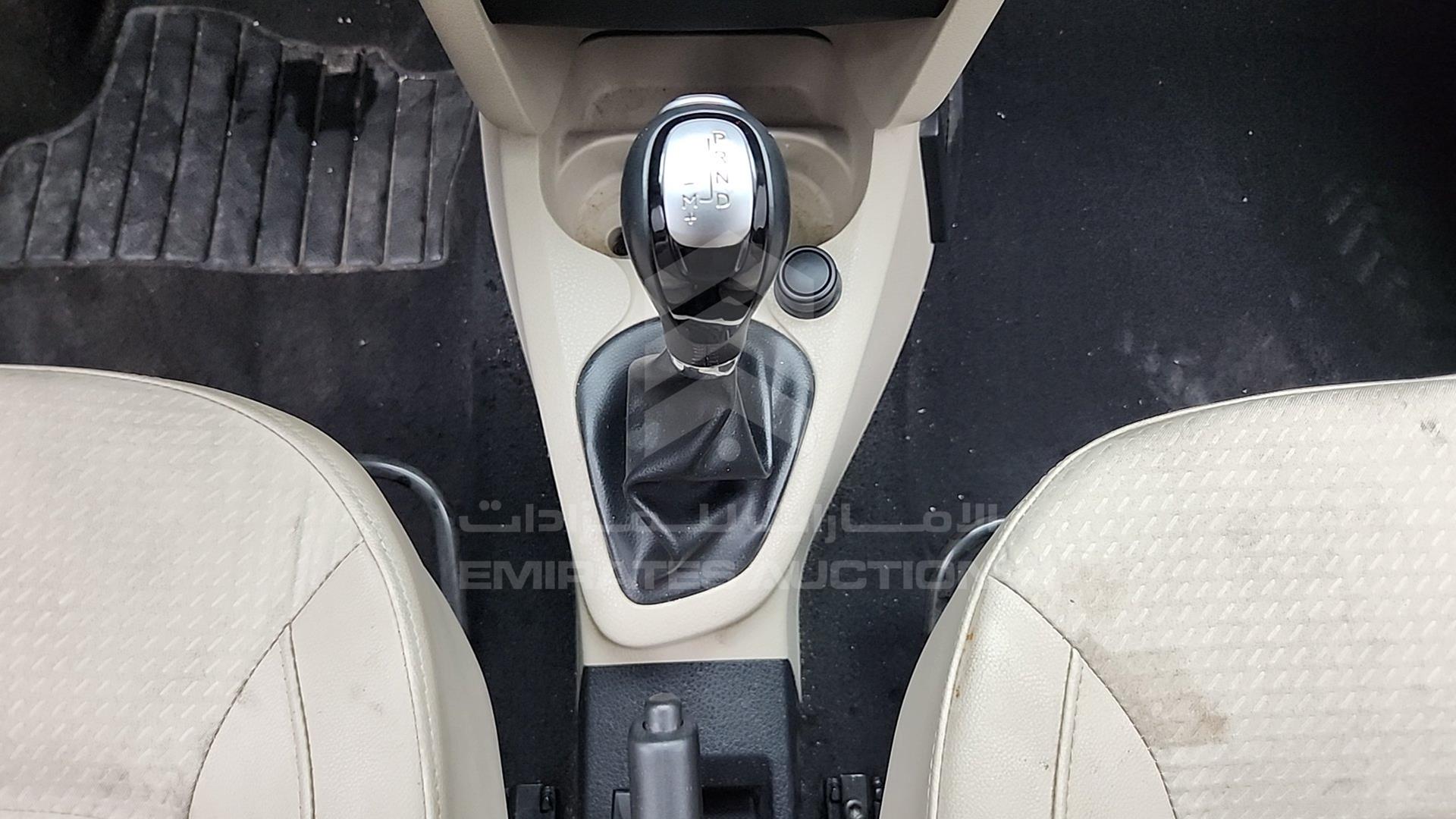 2017 RENAULT SYMBOL VIN: VF14SRAB7HT542334