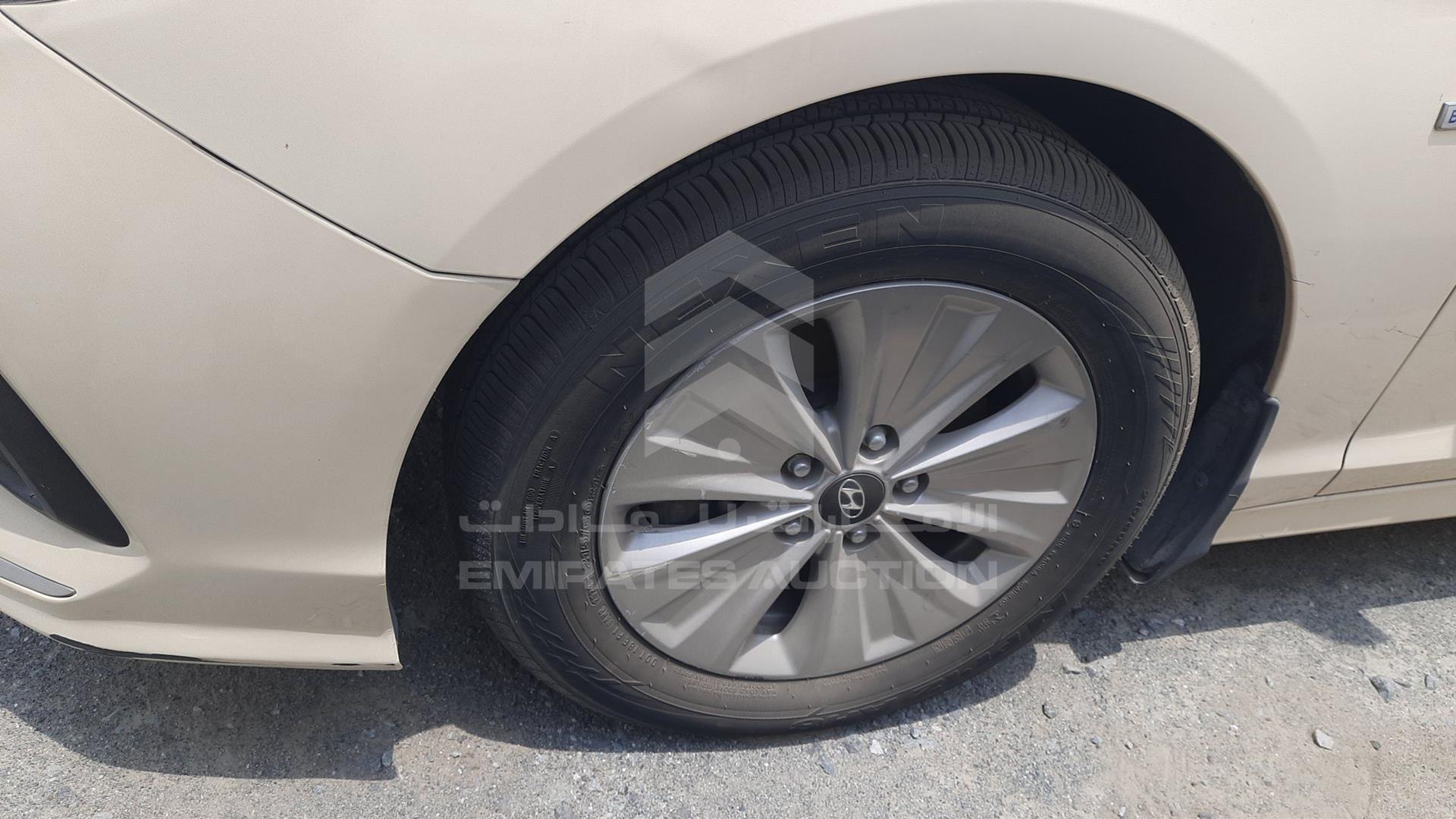 2019 HYUNDAI SONATA VIN: KMHE24138KA092953