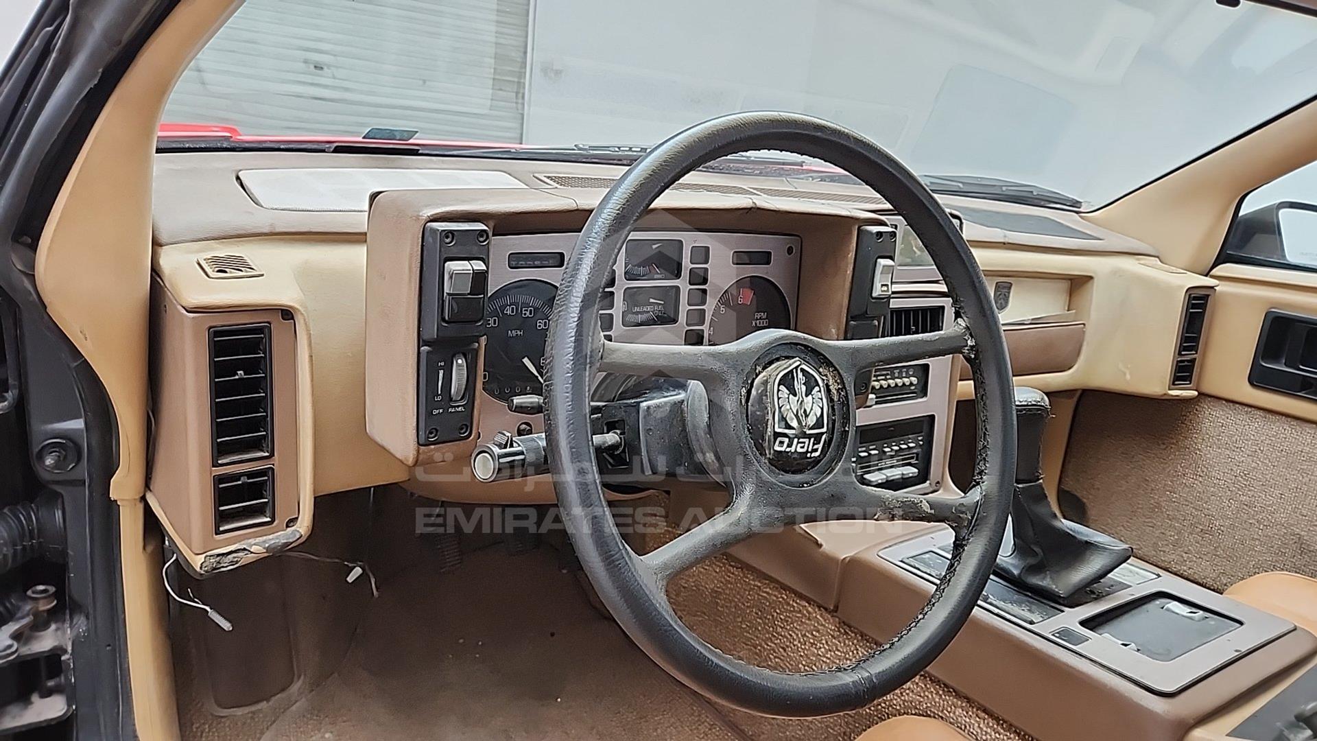 1986 PONTIAC FIERO VIN: 1G2PF3798GP211097