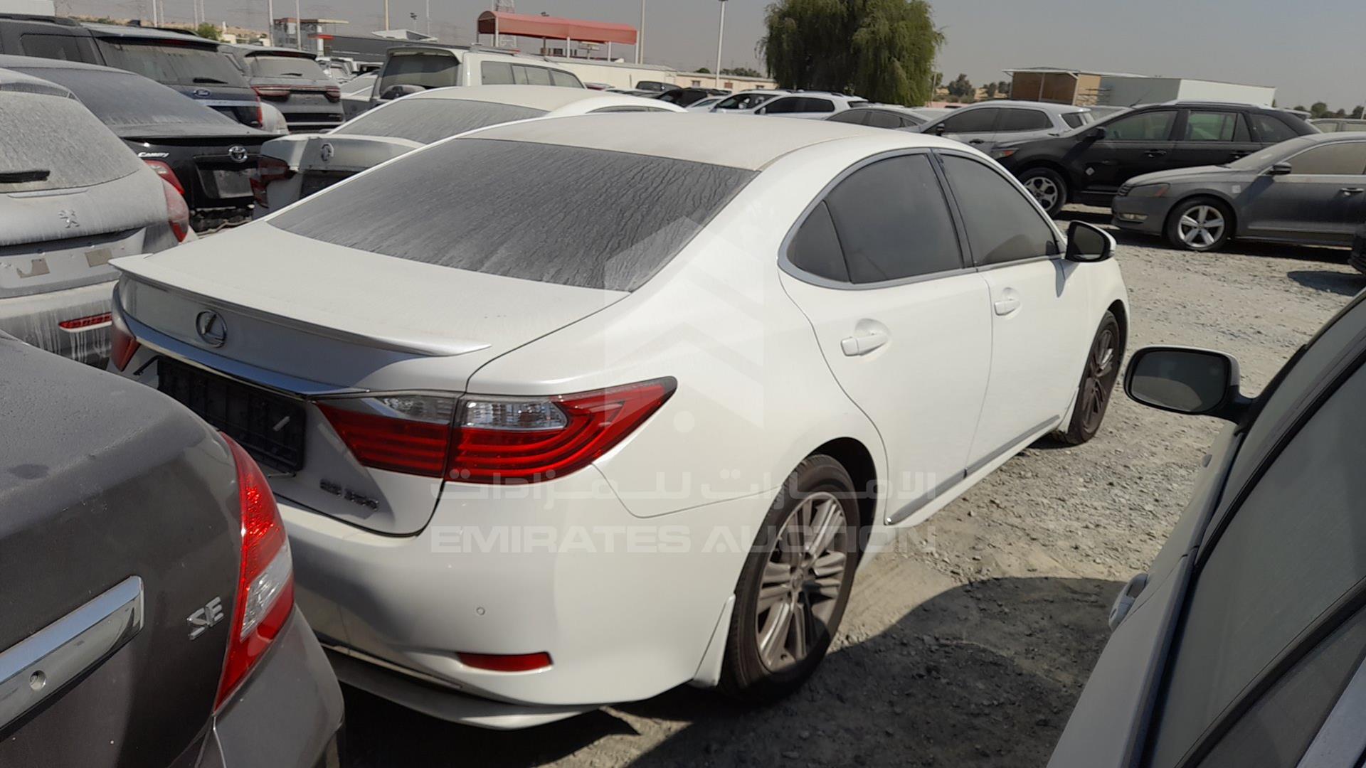 2015 LEXUS ES 350 VIN: JTHBK1GG5F2159734