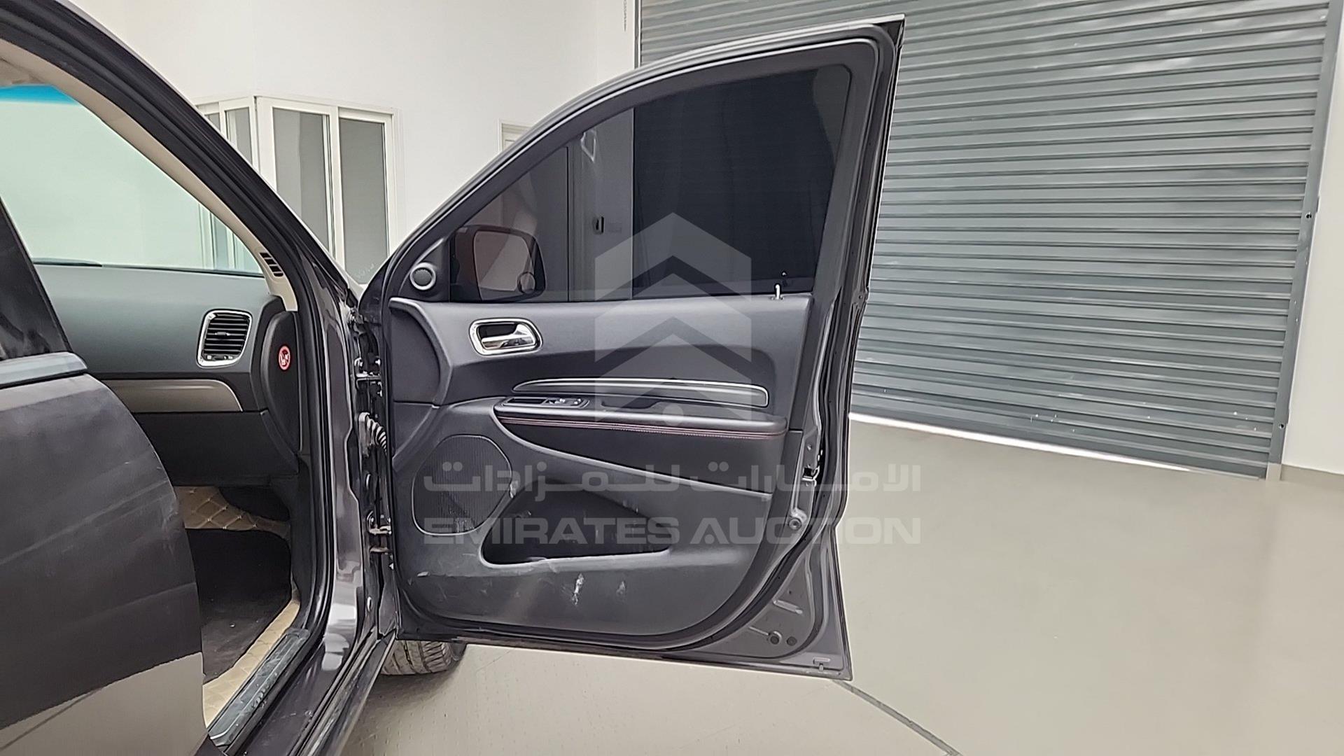 2018 DODGE DURANGO VIN: 1C4RDHDGXJC345215