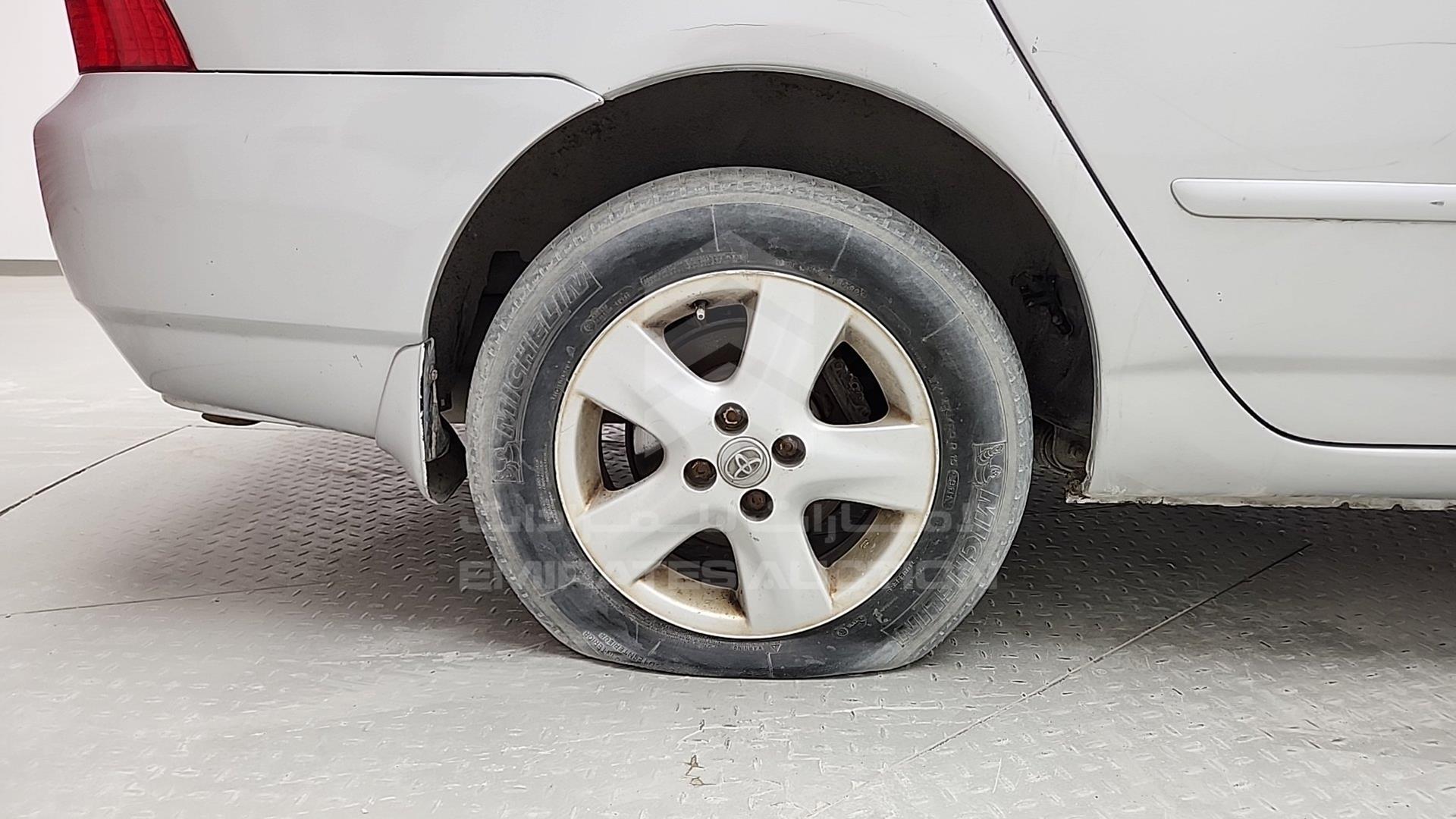 2002 TOYOTA COROLLA VIN: JTDBR23E820043960
