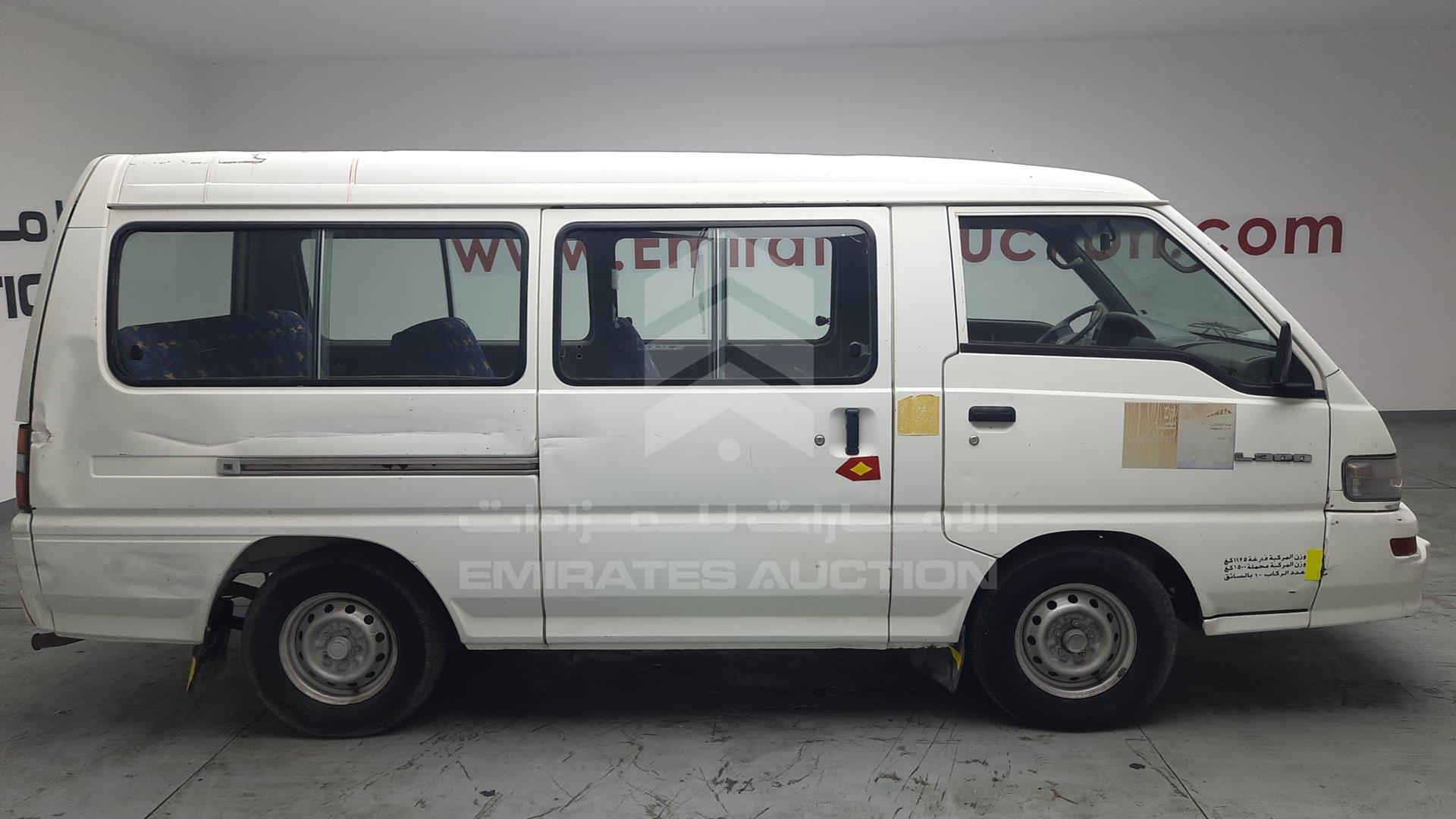 2014 MITSUBISHI L 300 VIN: JMYHNP13WEA701033