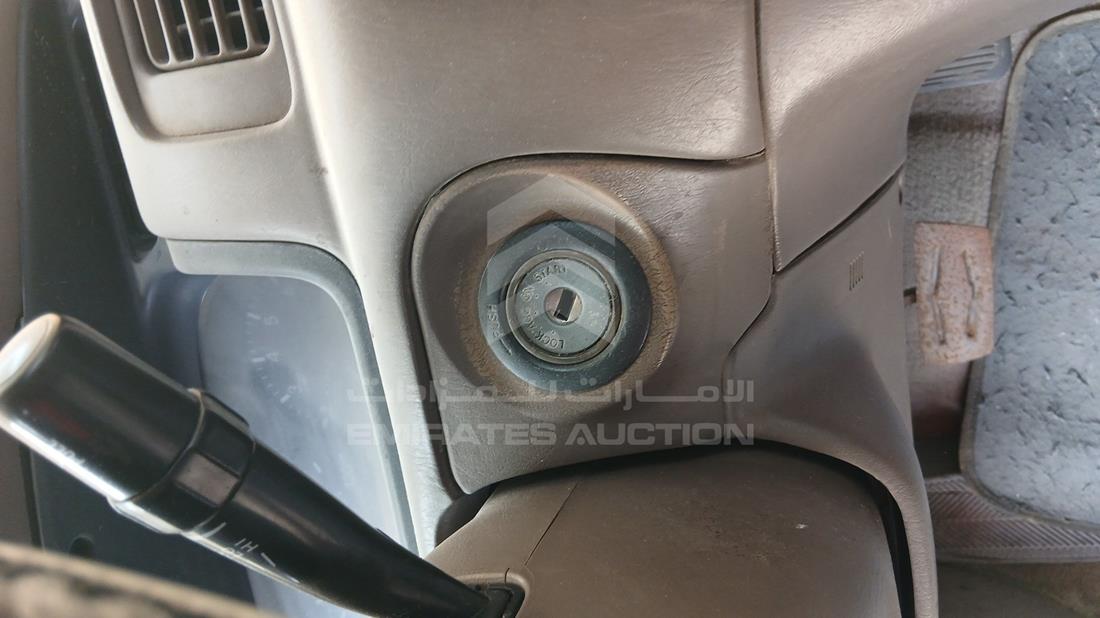 1999 Toyota Camry — Keys — Photo 4