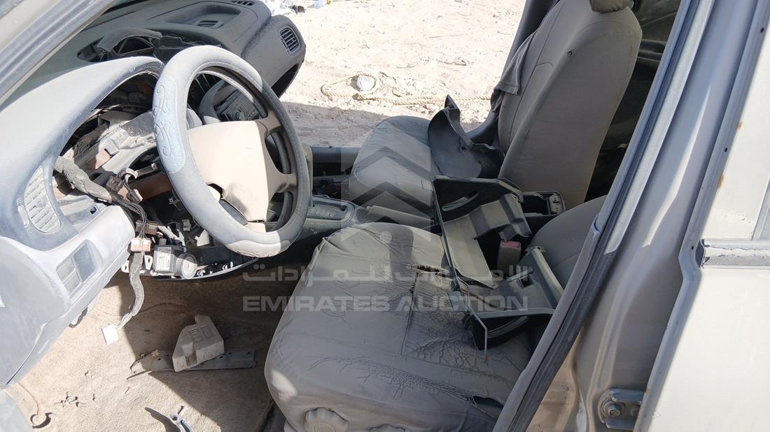 2003 Nissan Sunny — Front Left Driver Seat View — Photo 12