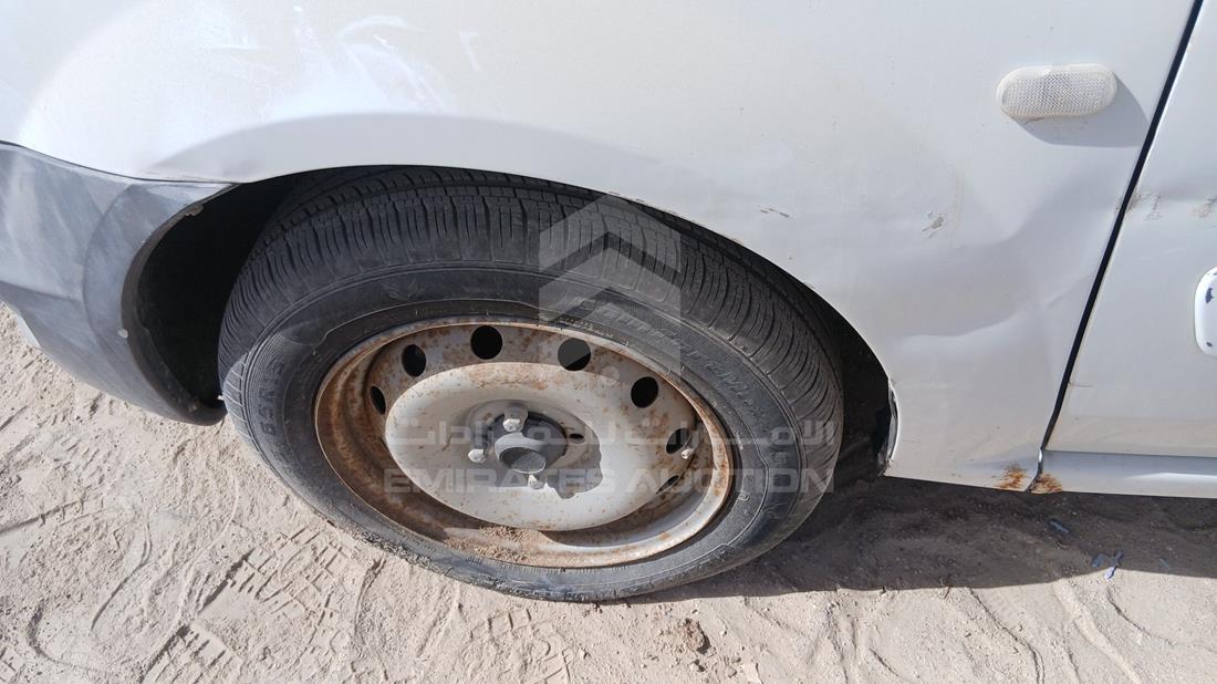 2012 Renault Logan — Front Left Tyre — Photo 31