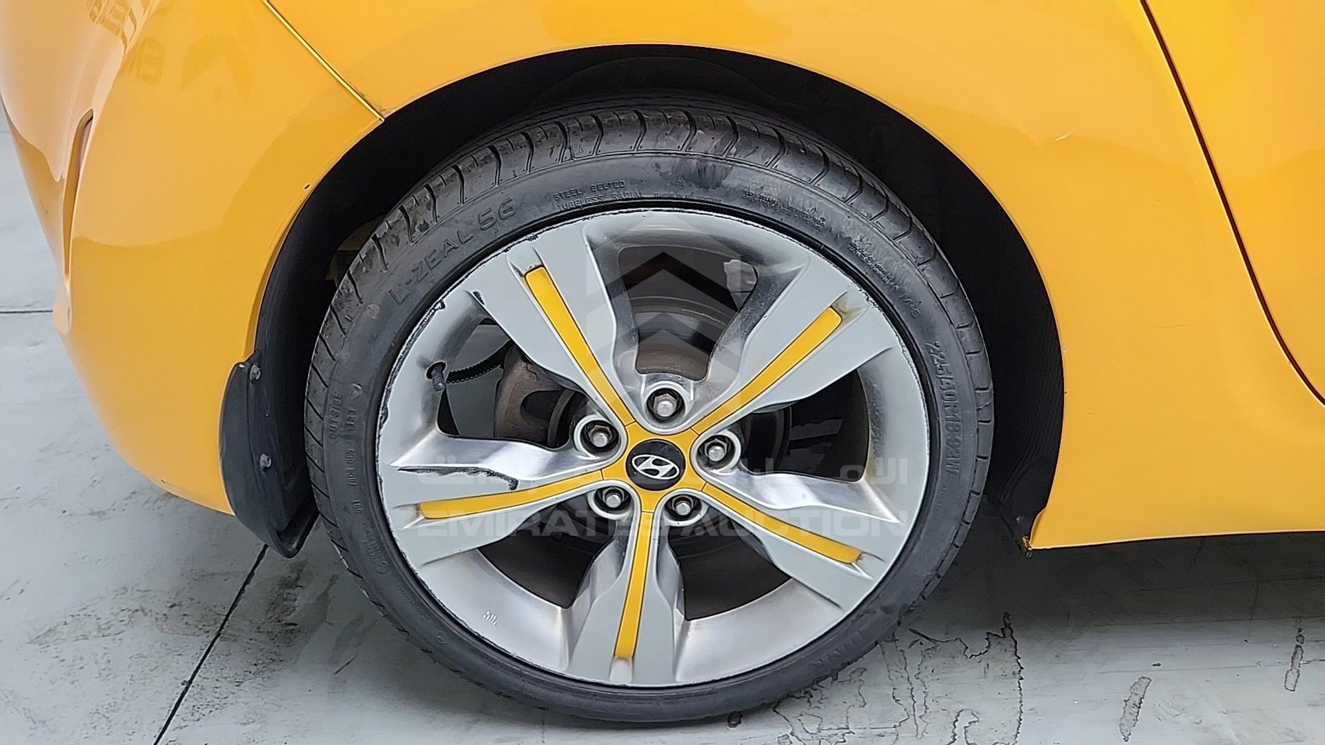 2013 HYUNDAI VELOSTER VIN: KMHTC61C9DU125671
