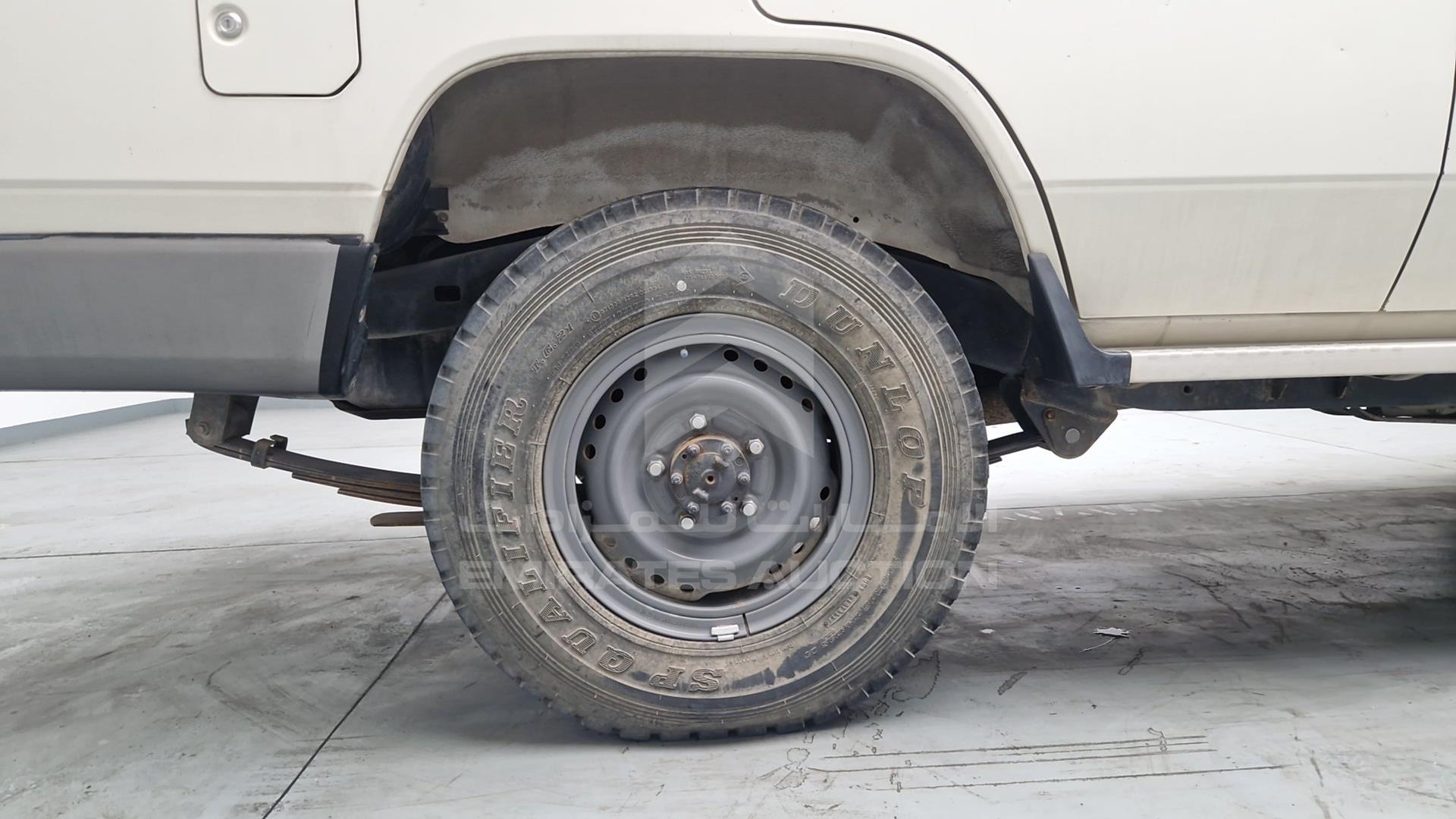 2012 TOYOTA LAND CRUISER VIN: JTGEB73J5C9008241