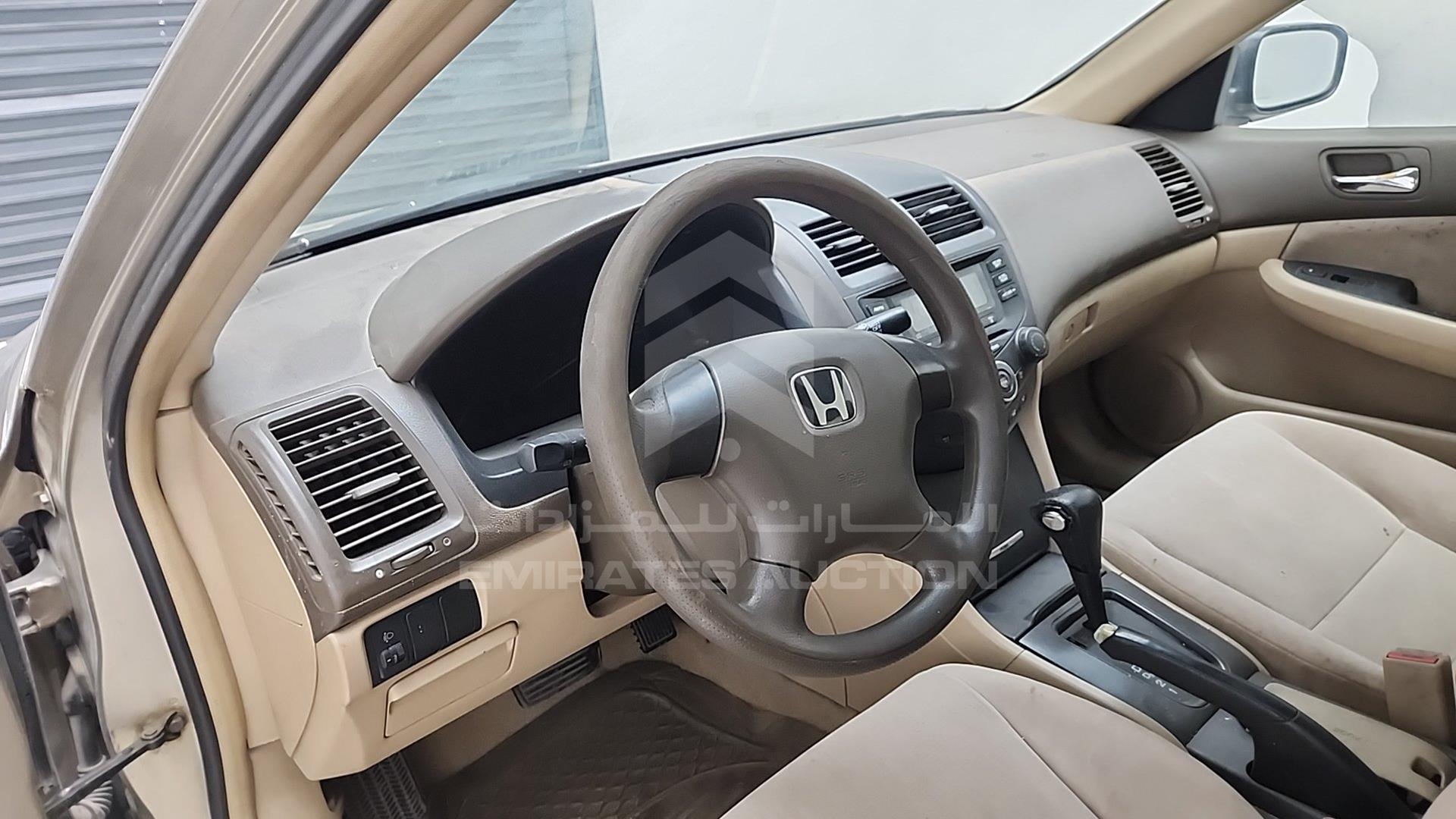 2003 HONDA ACCORD VIN: JHMCM56593C404028
