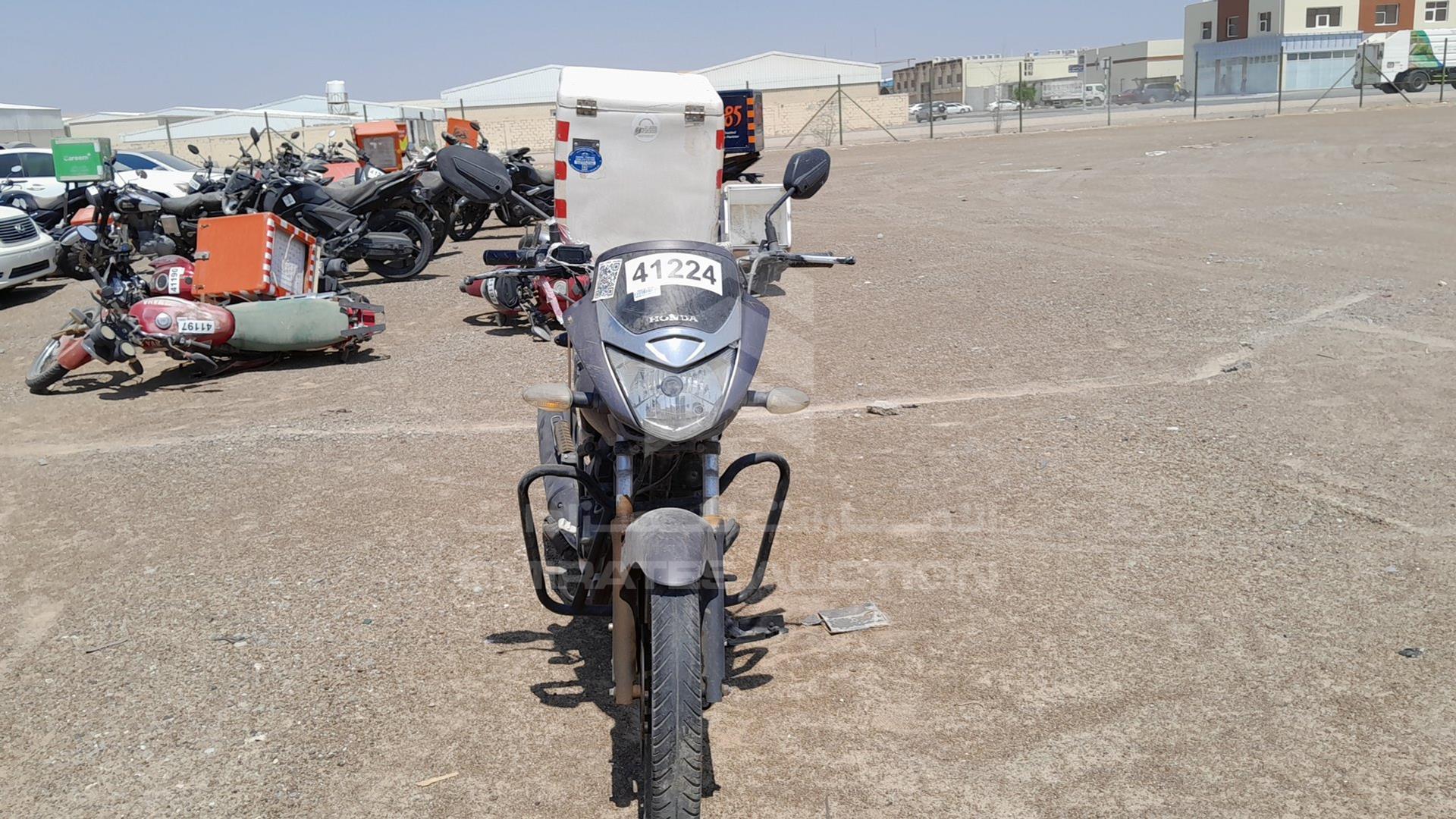 2018 HONDA UNICORN VIN: ME4KC311LJ8443101