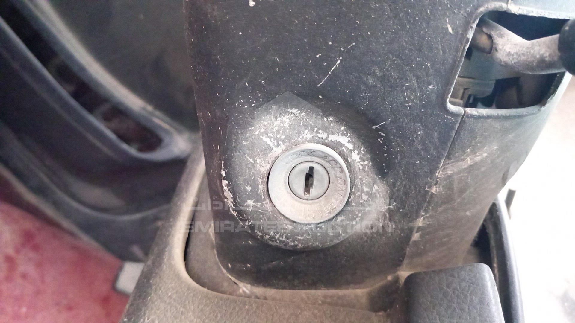 1994 SUZUKI VITARA VIN: TA11W100698