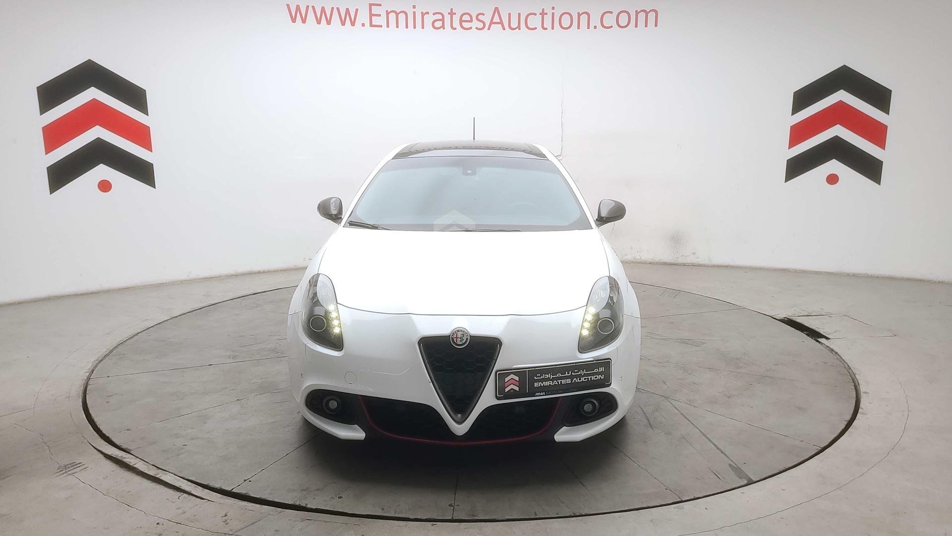 2019 ALFA ROMEO GILULIETTA VIN: ZARCABC45K7510929