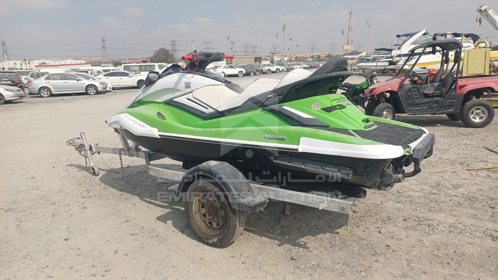 2021 JET SKI + TROLLEY YAMAHA VIN: USYAMA2416H121