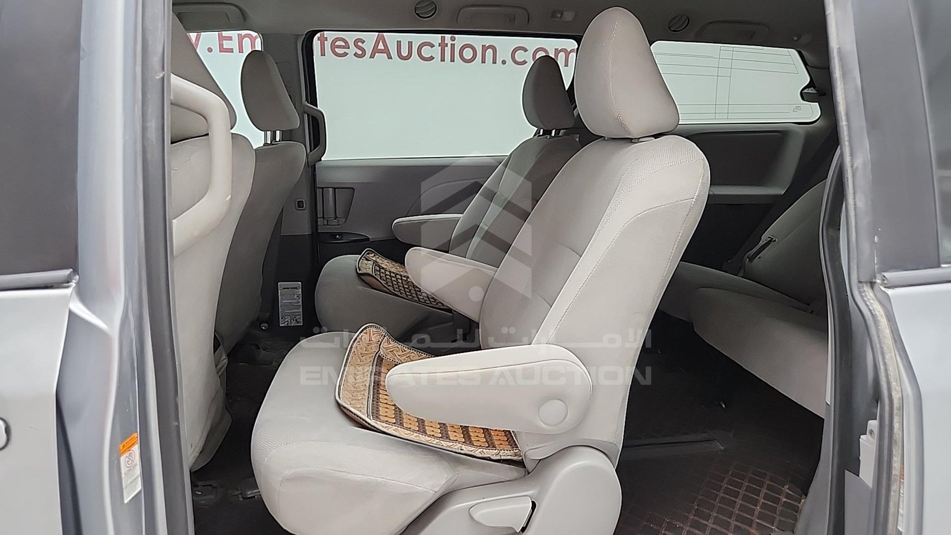 2016 TOYOTA SIENNA VIN: 5TDZK3DC0GS759679