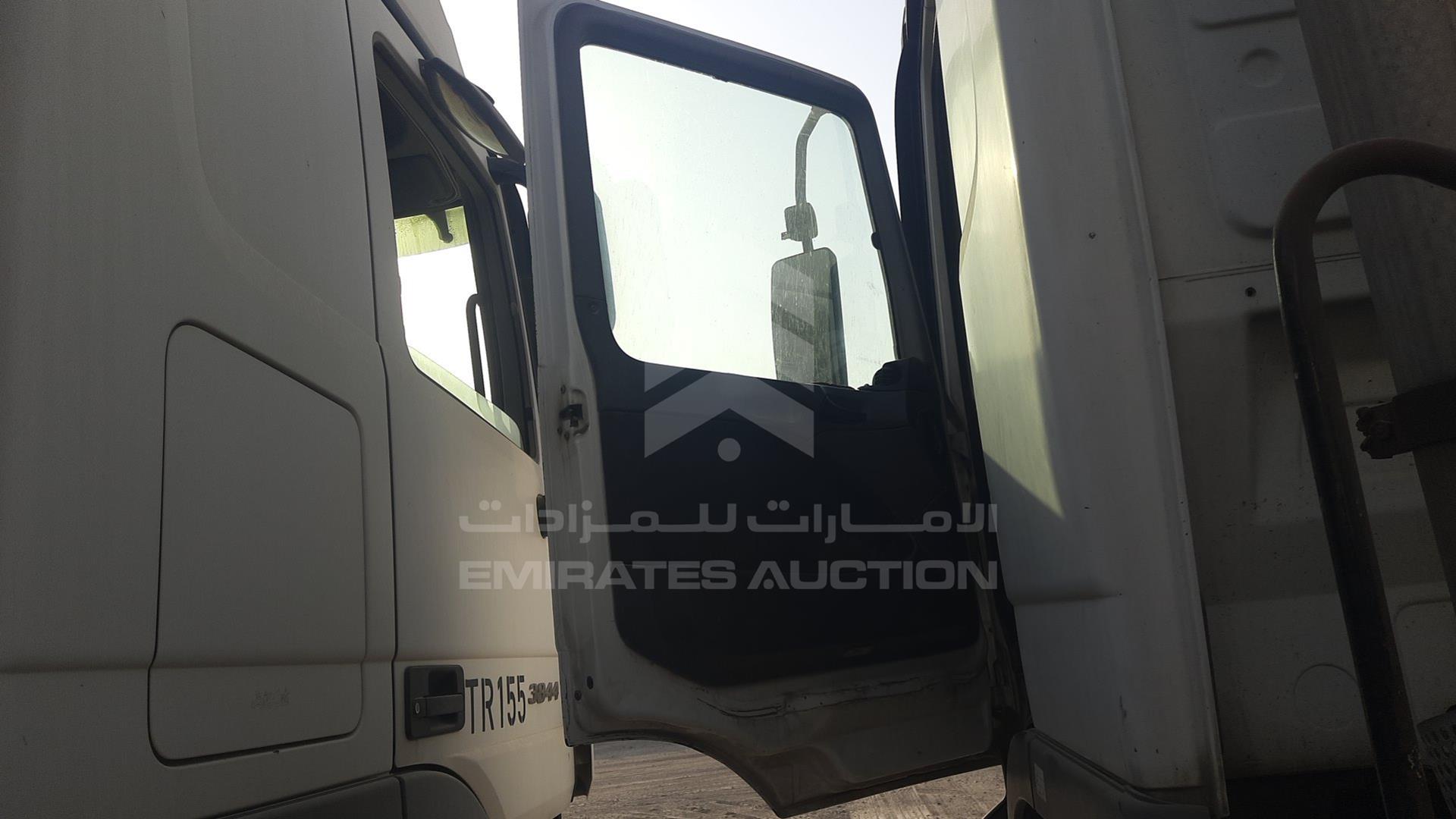 2007 MERCEDES ACTROS VIN: WDAKHCAA57L199763