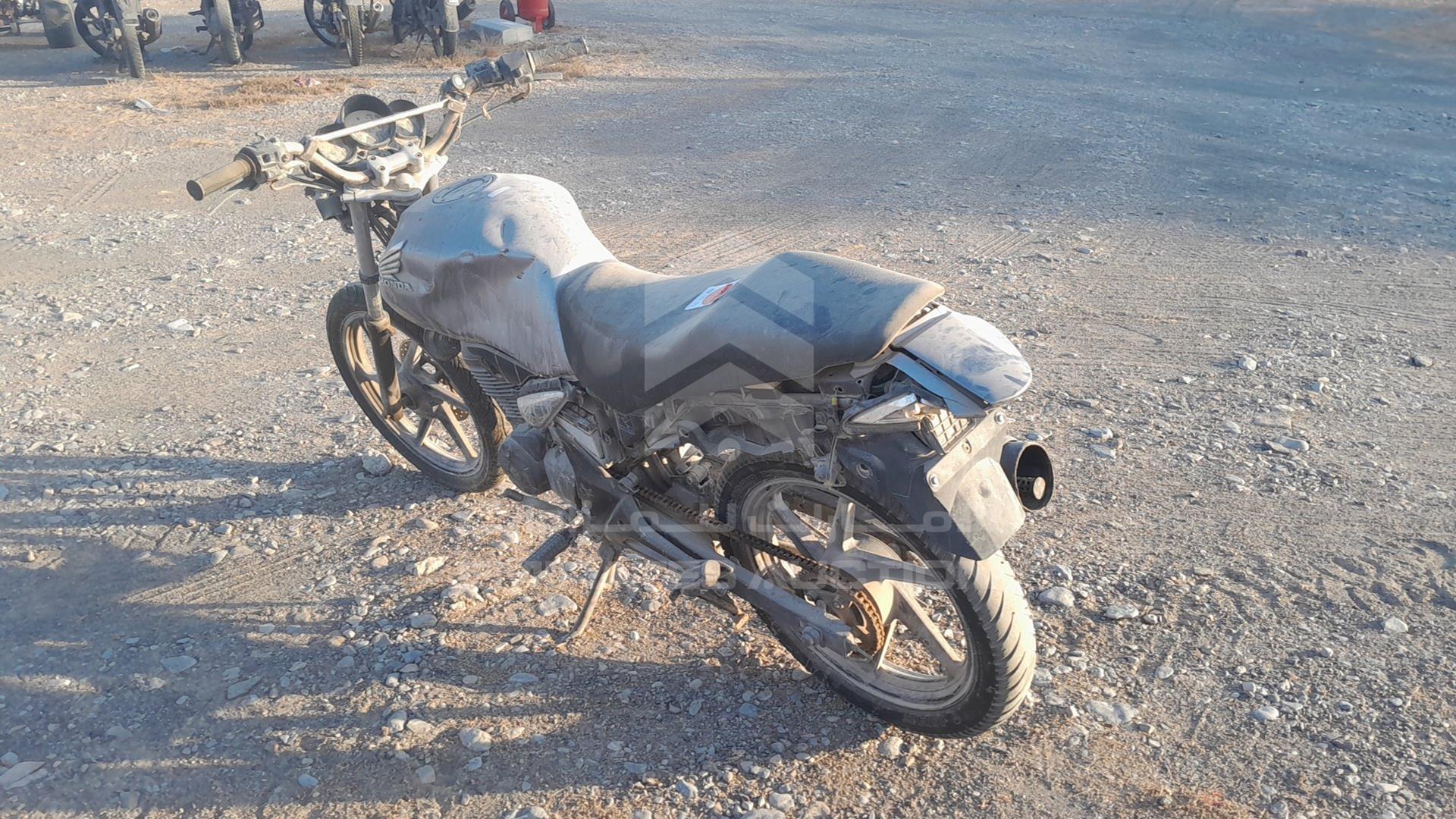 2011 HONDA CBF 150 VIN: ME4KC09CCB8096377