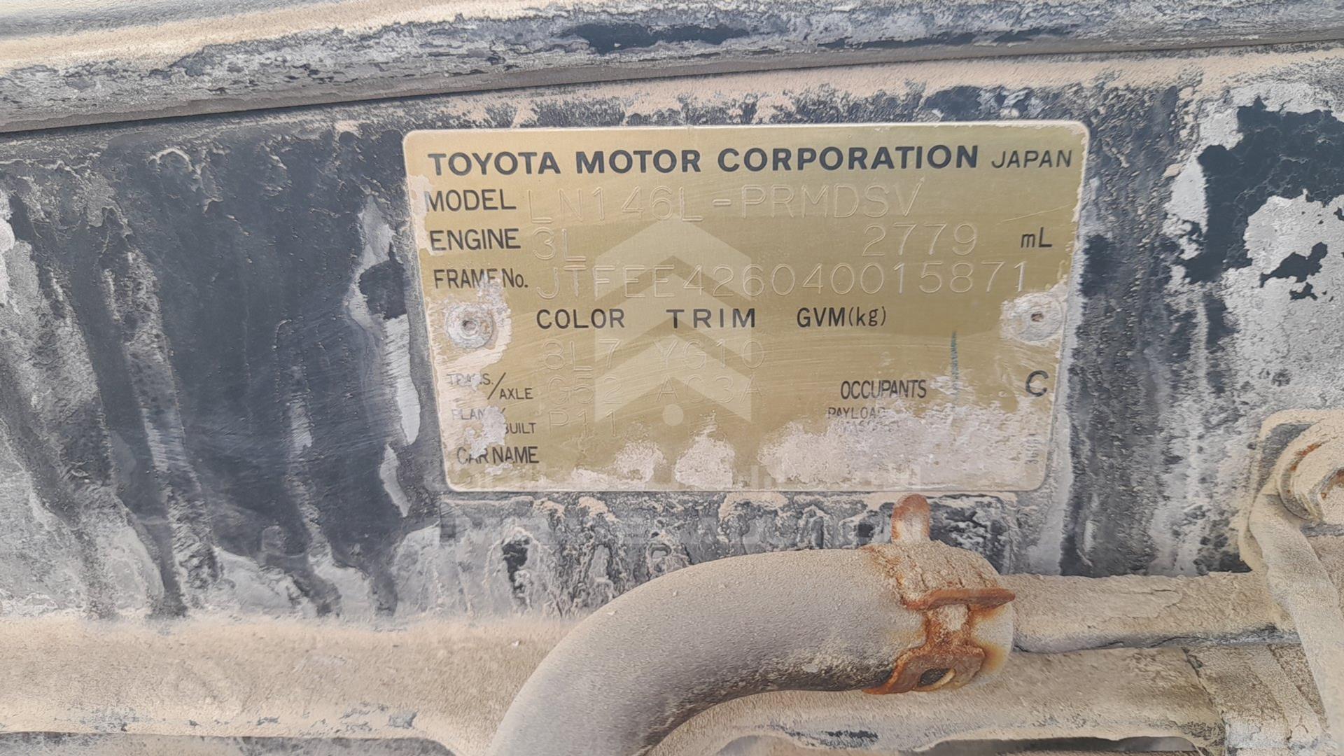2004 TOYOTA HILUX VIN: JTFEE426040015871