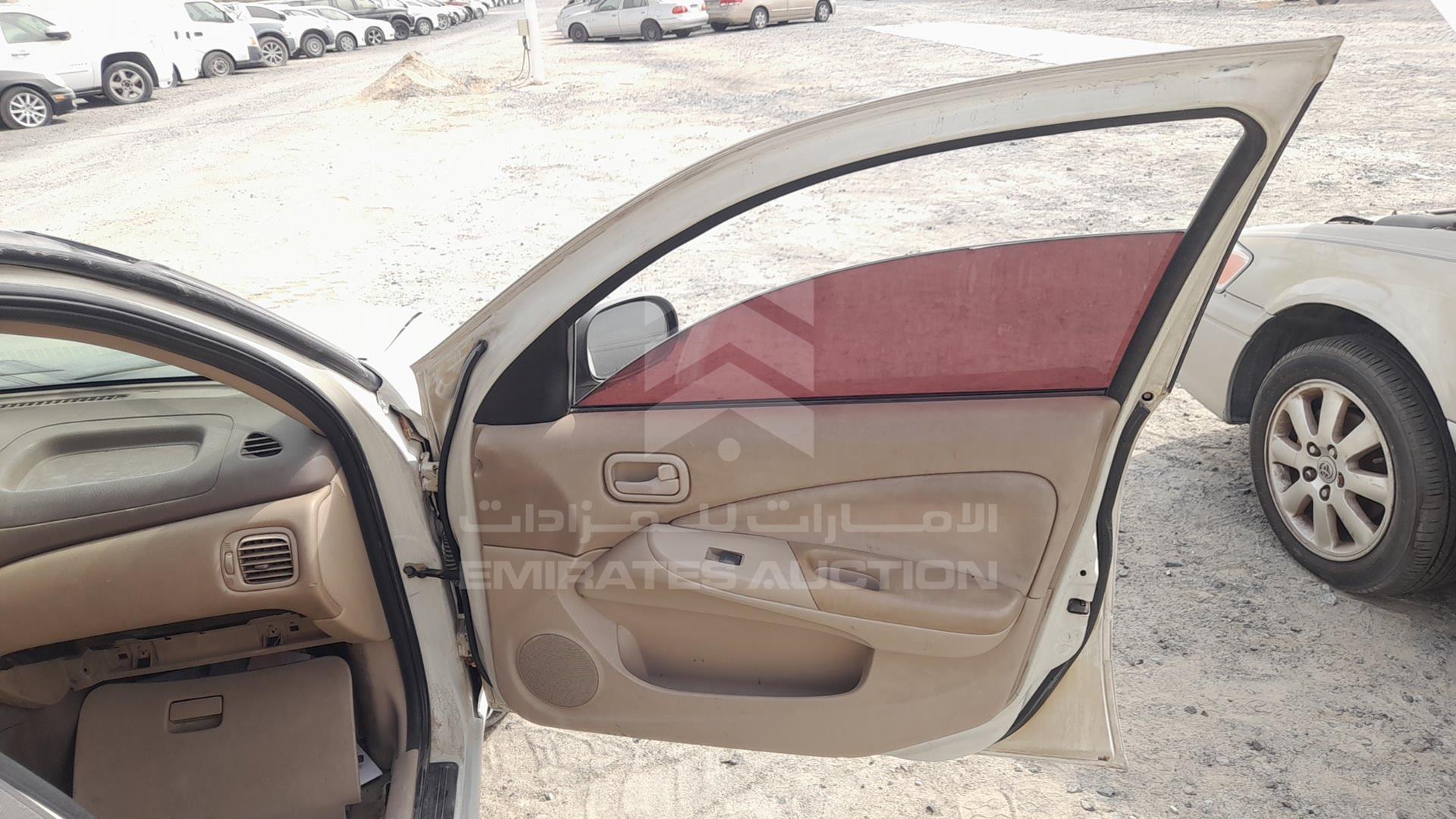 2004 NISSAN SUNNY VIN: JN1FN61C44W062322