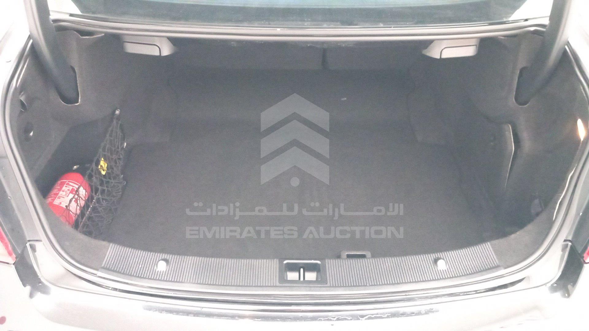 2011 MERCEDES E 500 VIN: WDDKJ7CB3BF076992