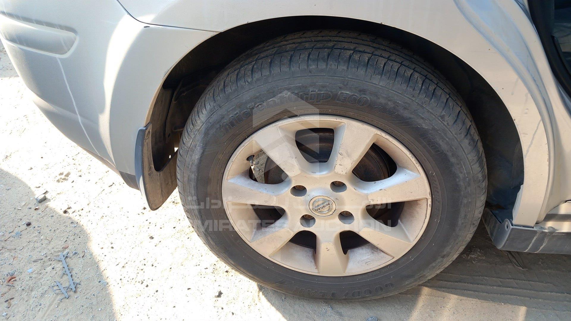 2009 NISSAN VERSA VIN: 3N1BC13E59L371574