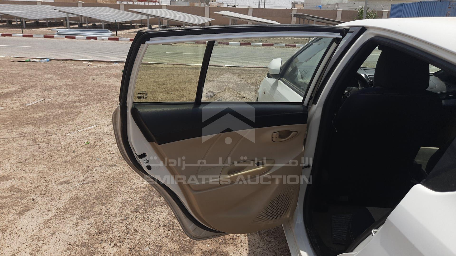 2015 TOYOTA YARIS VIN: MR2KW9F31F1080059