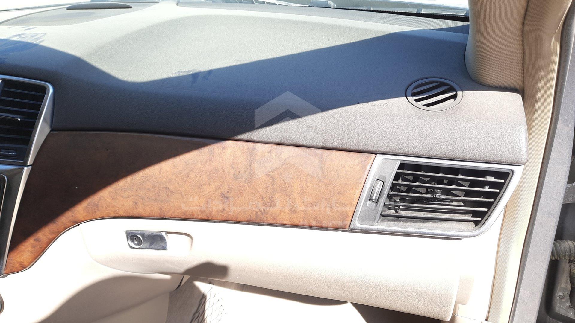 0 MERCEDES ML 500 VIN: WDCDA7DB7DA123811