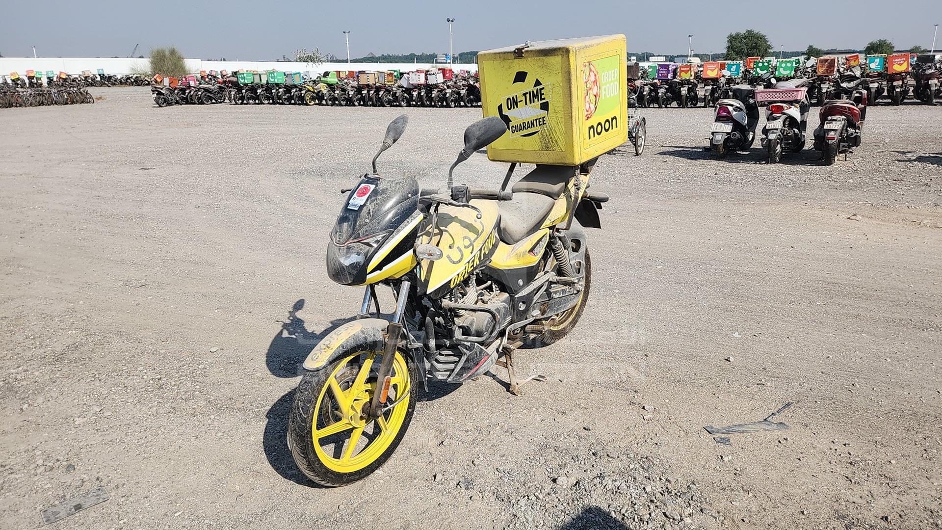 2021 BAJAJ 150 CC VIN: MD2A11CXXMCB17327